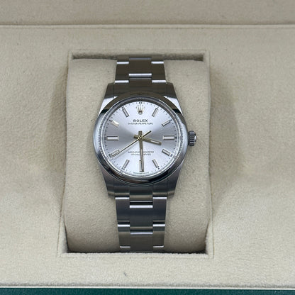Rolex Perpetual 34 124200 Silver Oyster