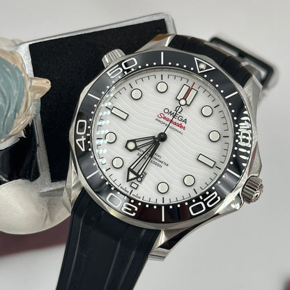 Omega Seamaster Diver 300M 210.32.42.20.04.001