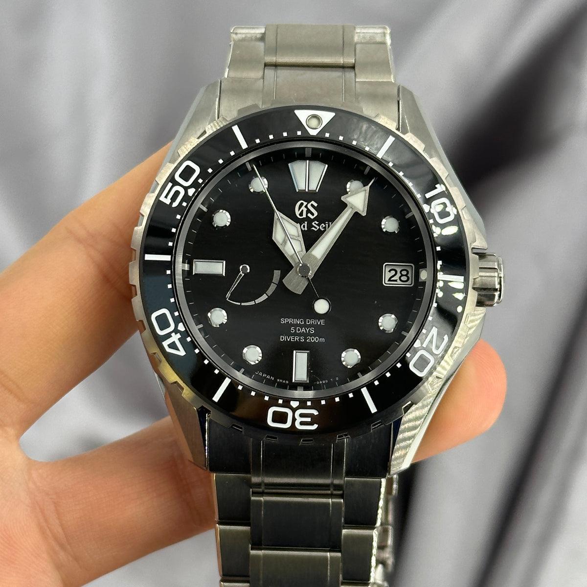 Grand Seiko Evolution 9 Collection SLGA015 2026