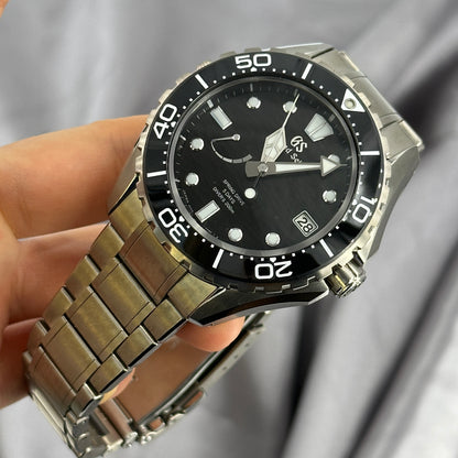 Grand Seiko Evolution 9 Collection SLGA015 2026