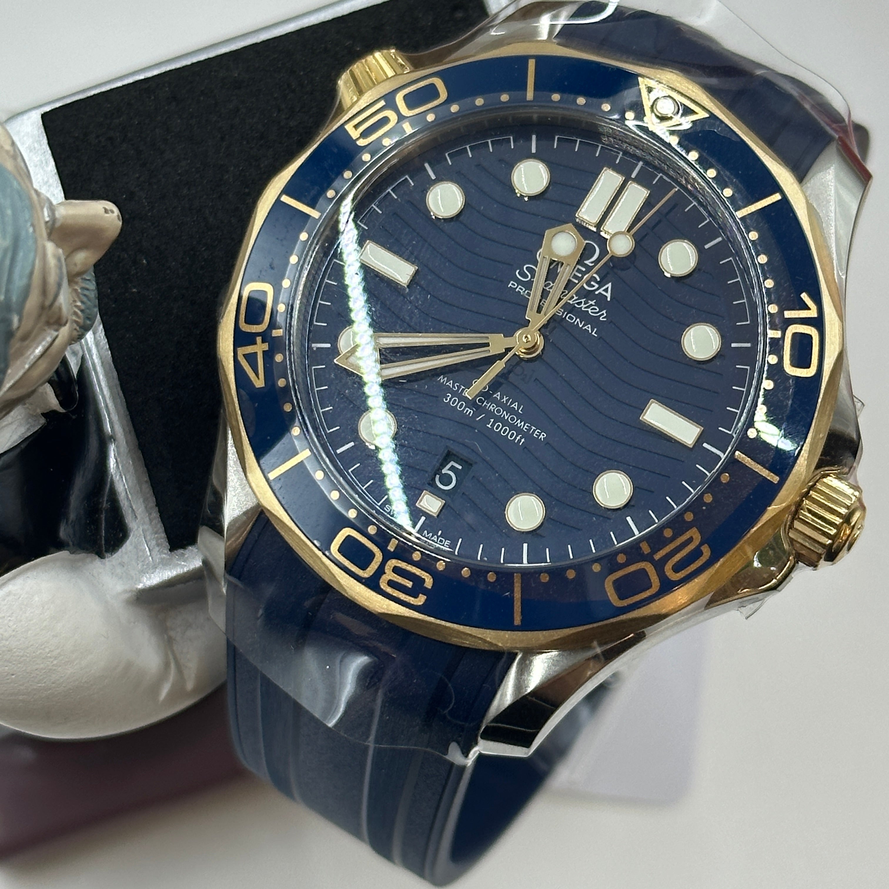Omega Seamaster Planet Ocean 210.22.42.20.03.002 2026