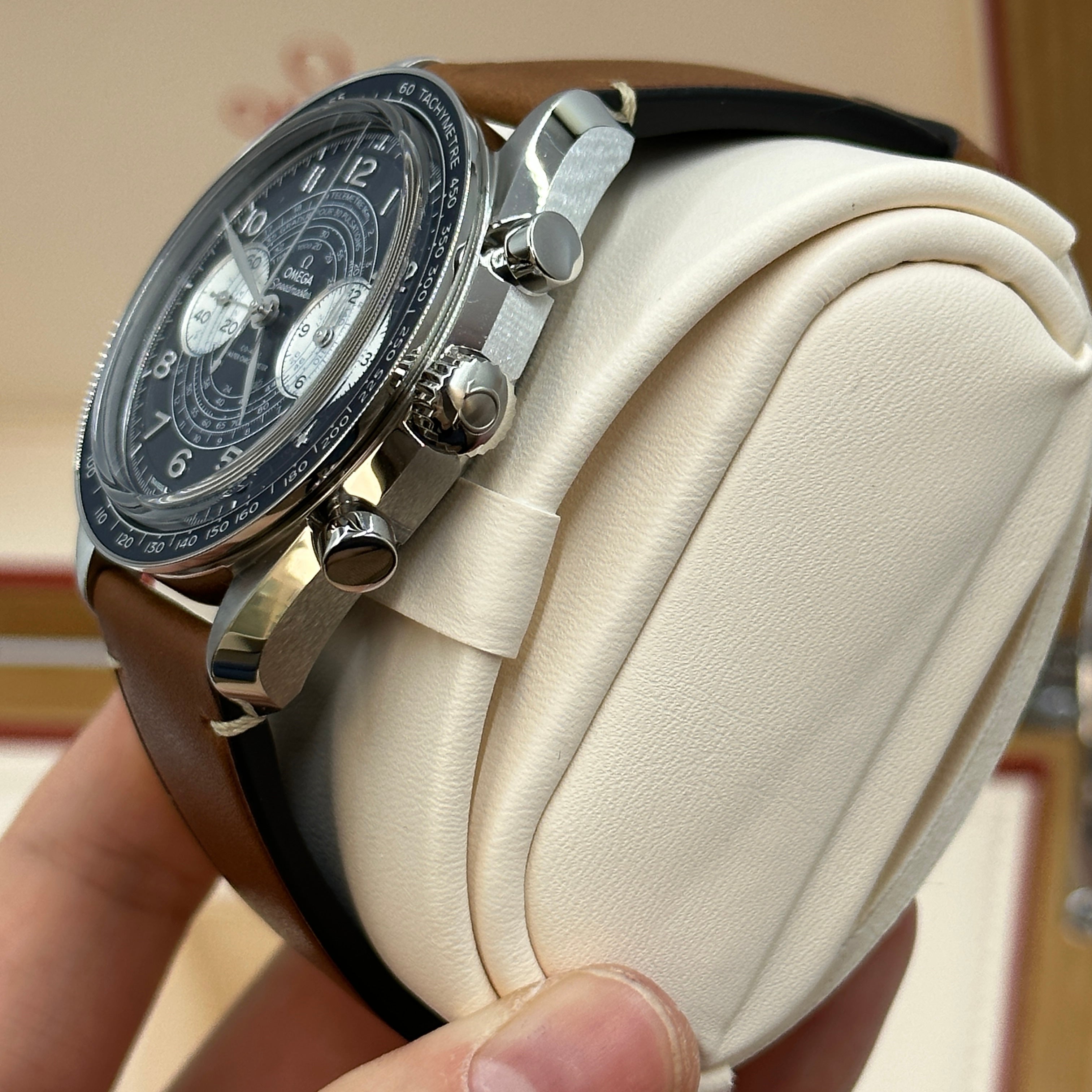 Omega Speedmaster Master Chronometer Chronograph 329.32.43.51.03.001 2026