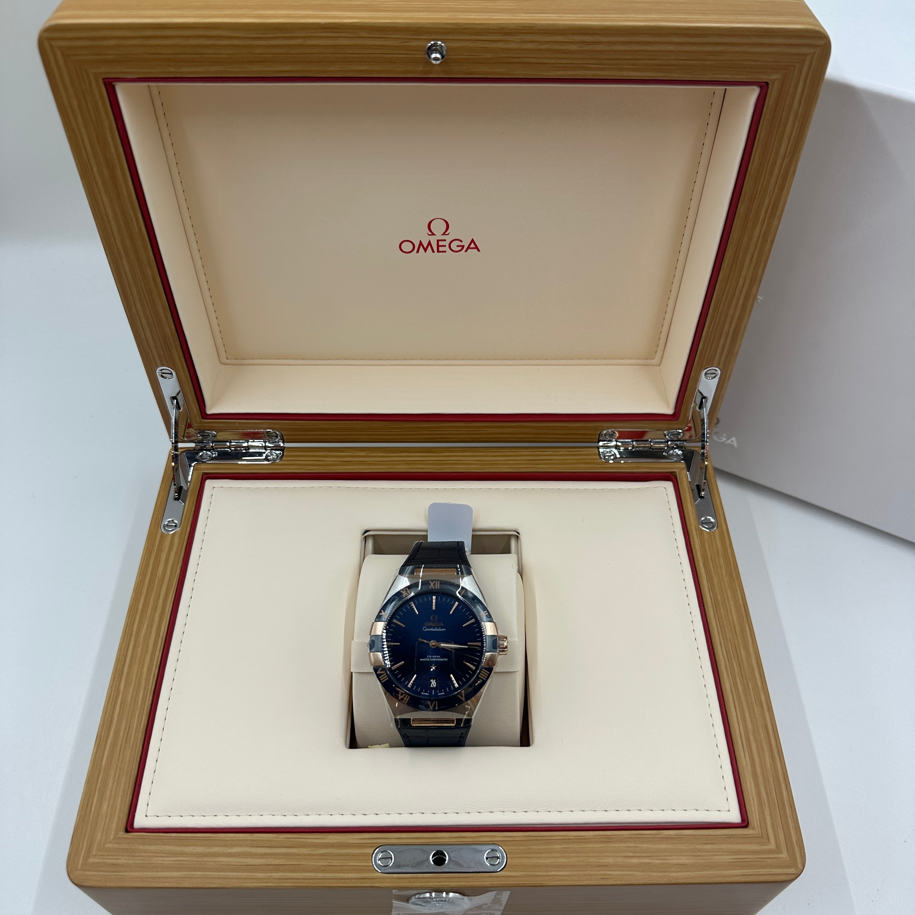 Omega Constellation 131.23.41.21.03.001 2026