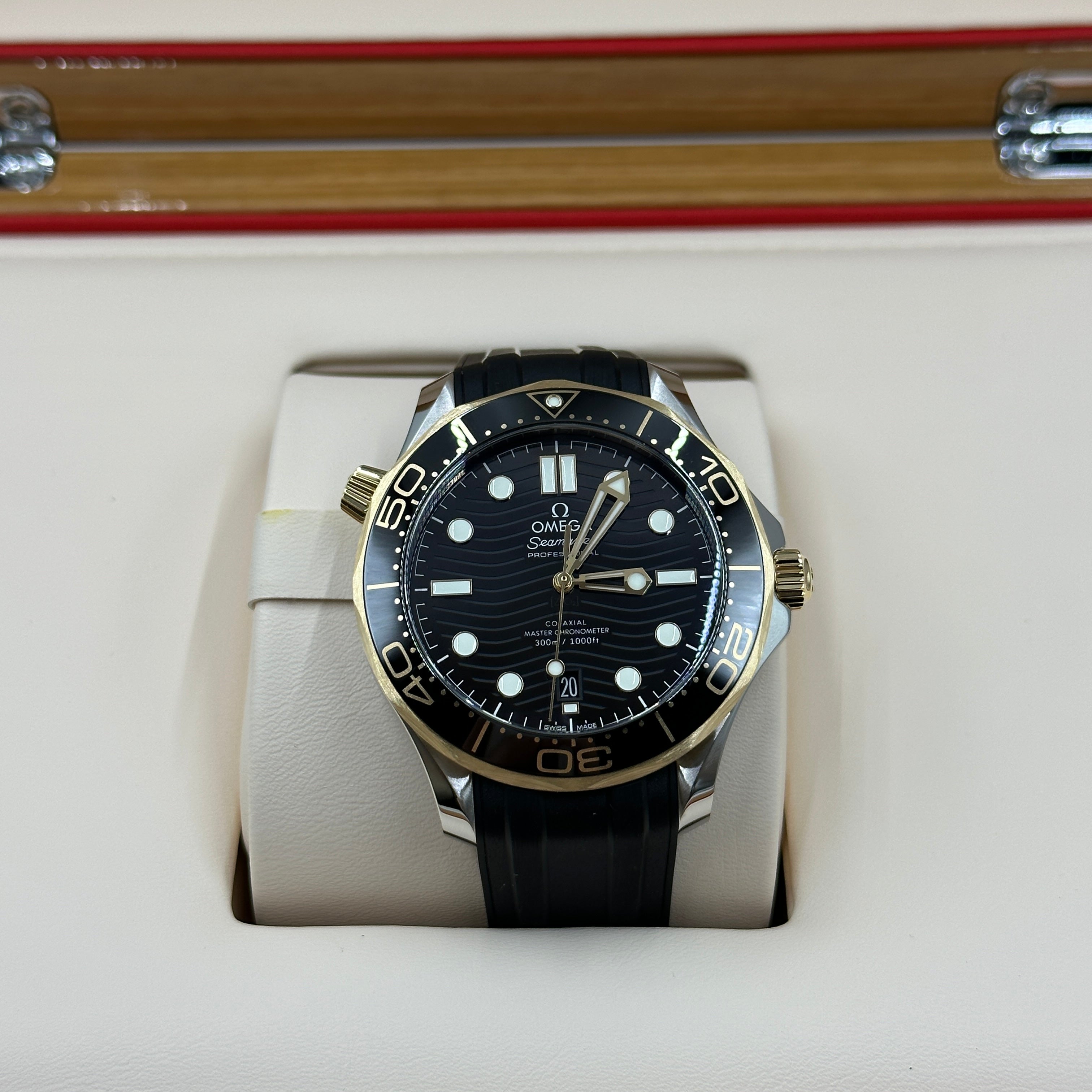 Omega Seamaster Diver 300 M 210.22.42.20.01.001 2026