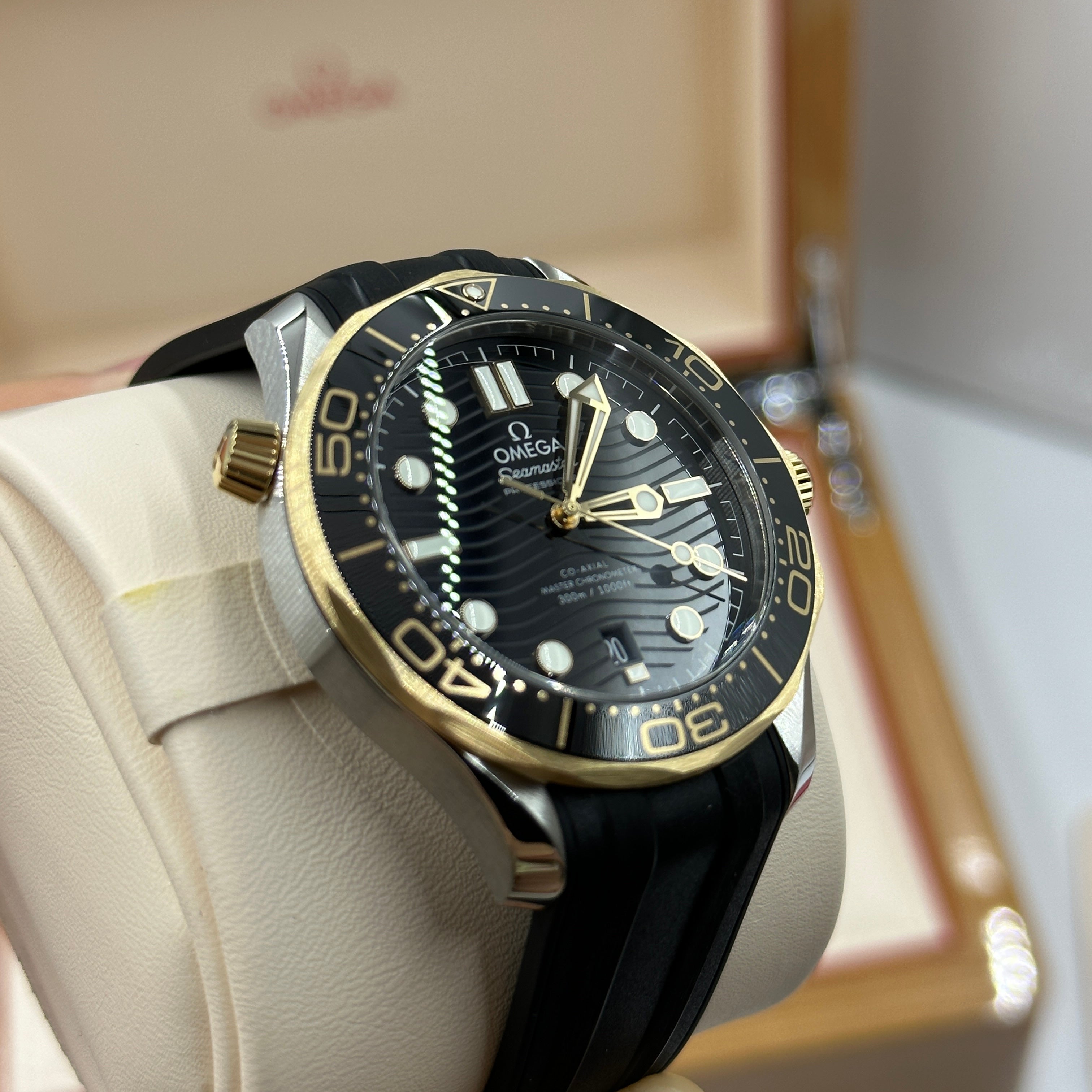 Omega Seamaster Diver 300 M 210.22.42.20.01.001 2026