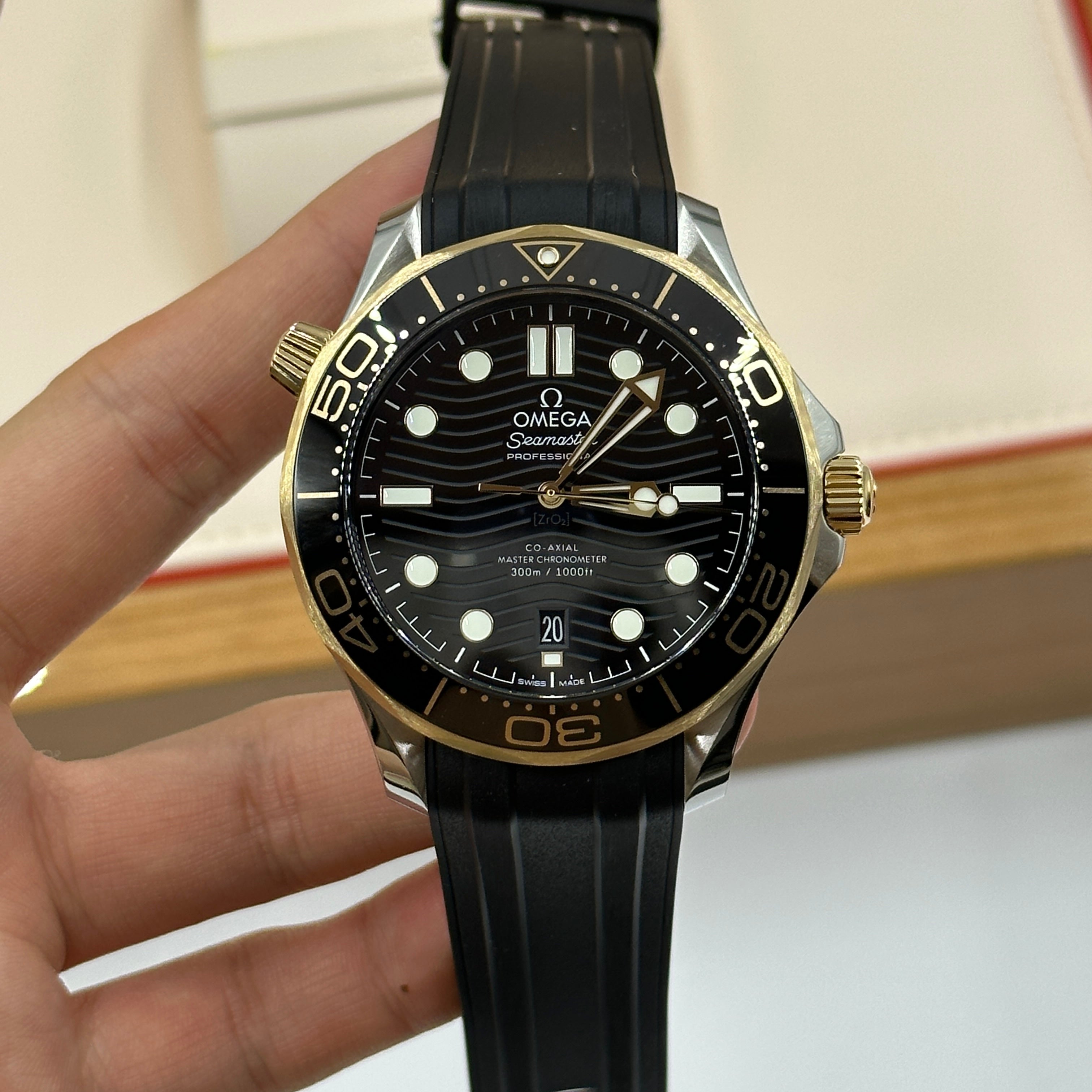 Omega Seamaster Diver 300 M 210.22.42.20.01.001 2026