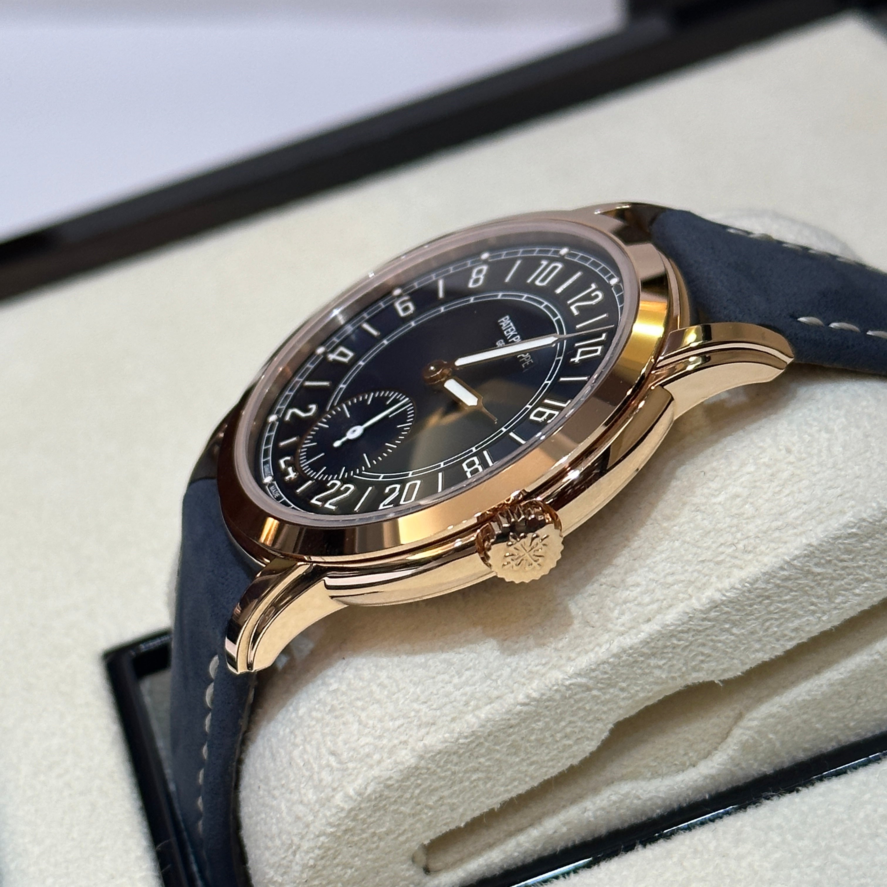 Patek Philippe Complications Travel Time 24H 5224R‑001 Roségold 42 mm