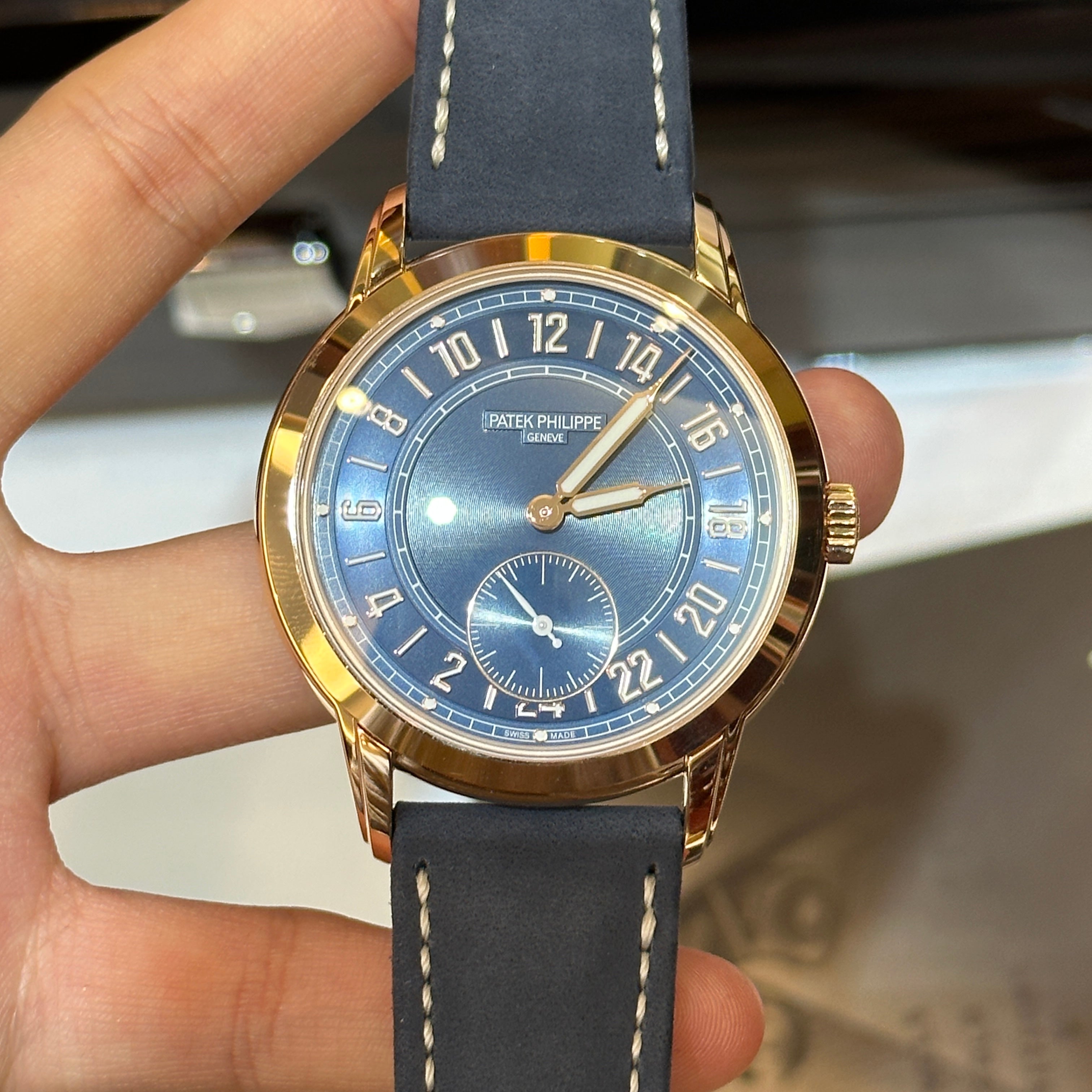 Patek Philippe Complications Travel Time 24H 5224R‑001 Roségold 42 mm