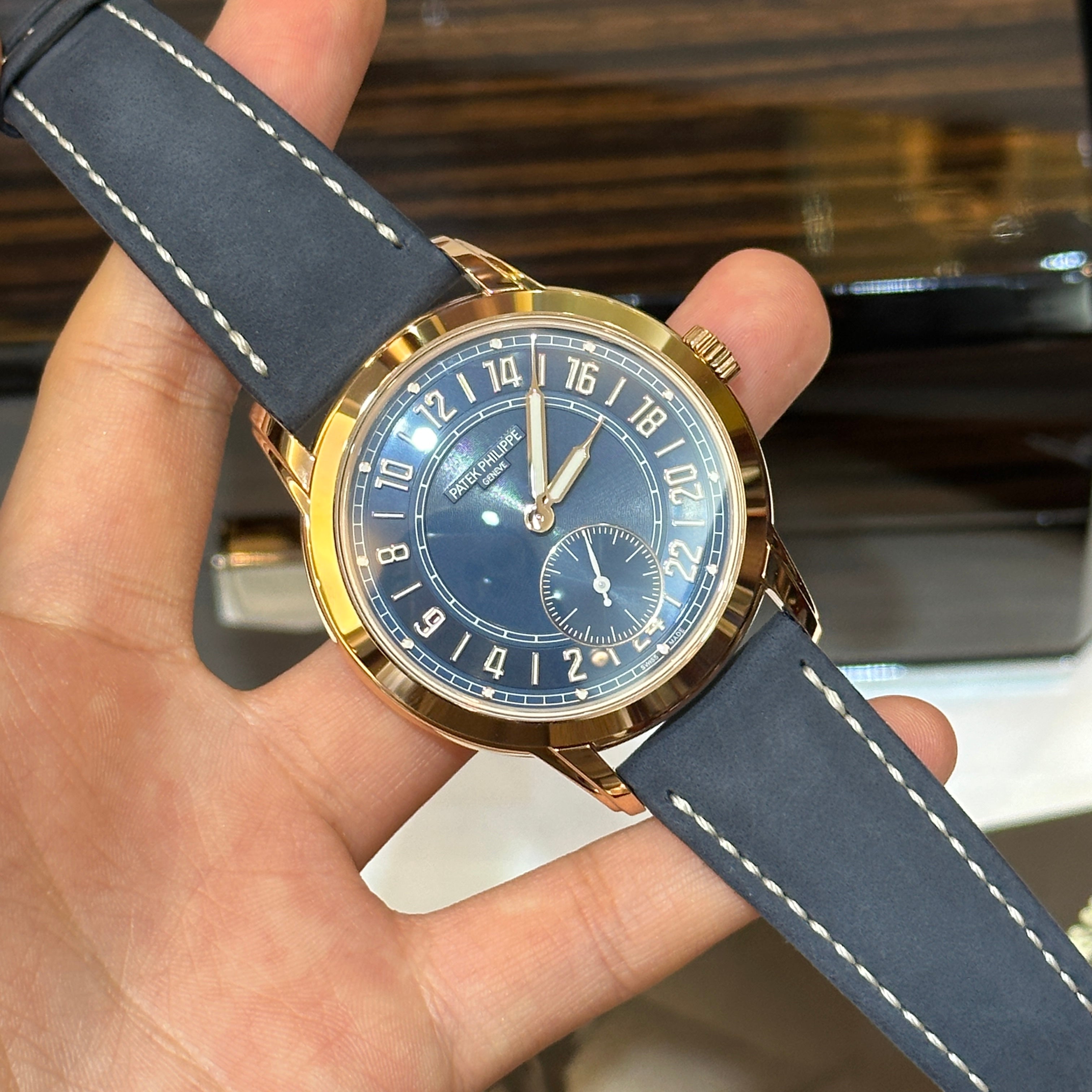 Patek Philippe Complications Travel Time 24H 5224R‑001 Roségold 42 mm