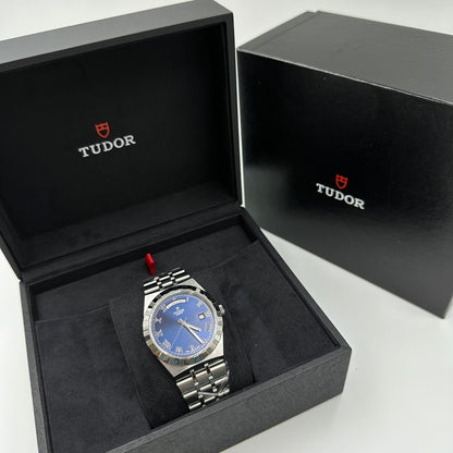 Tudor Royal M28600-0005 Blue Roman Dial 41mm