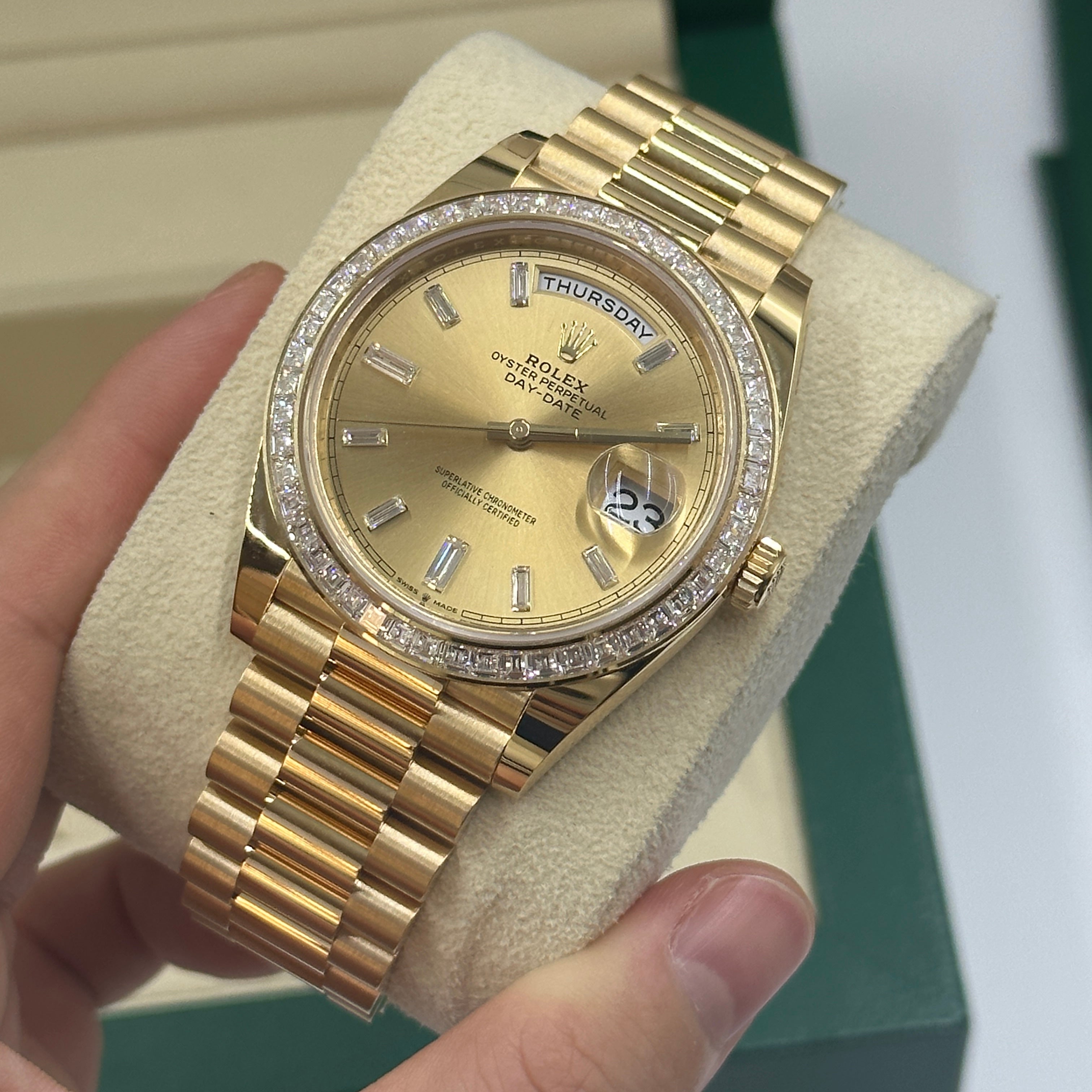 Rolex Day-Date 40 228398TBR A Champagne