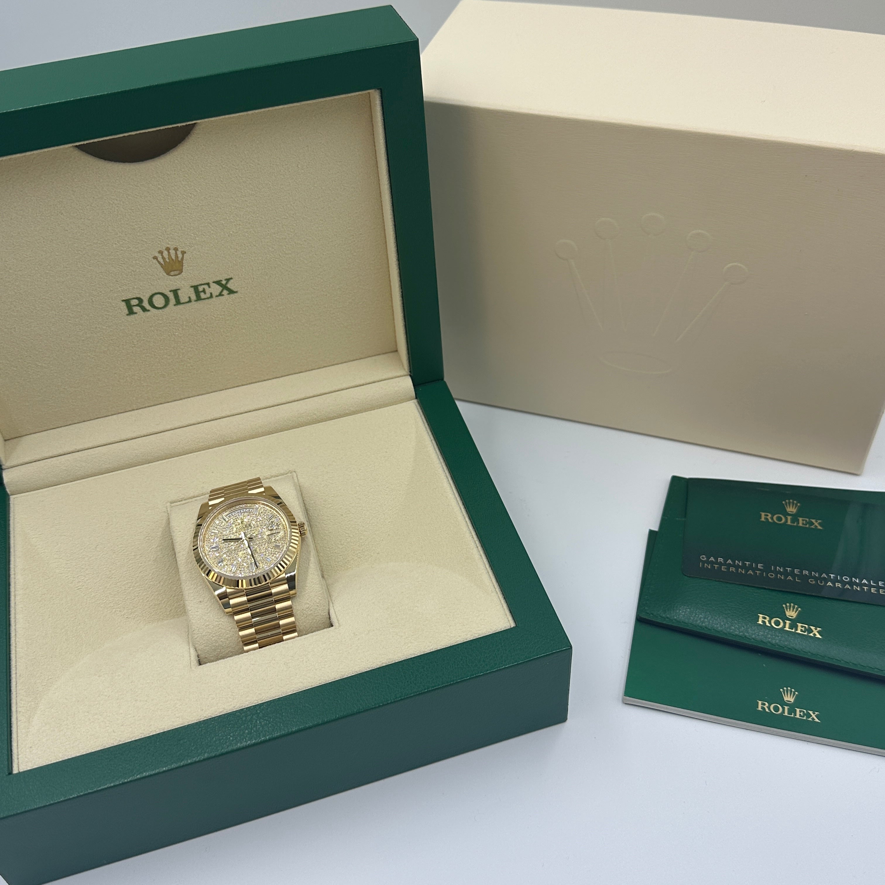 Rolex Day-Date 40 228238A Pave 2025