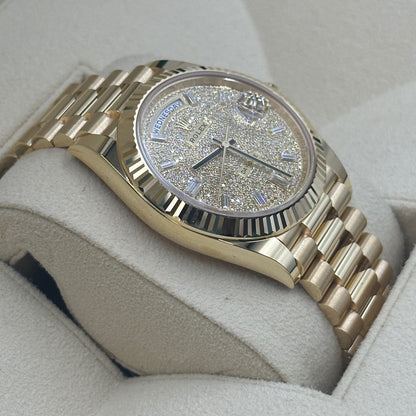 Rolex Day-Date 40 228238A PAVE