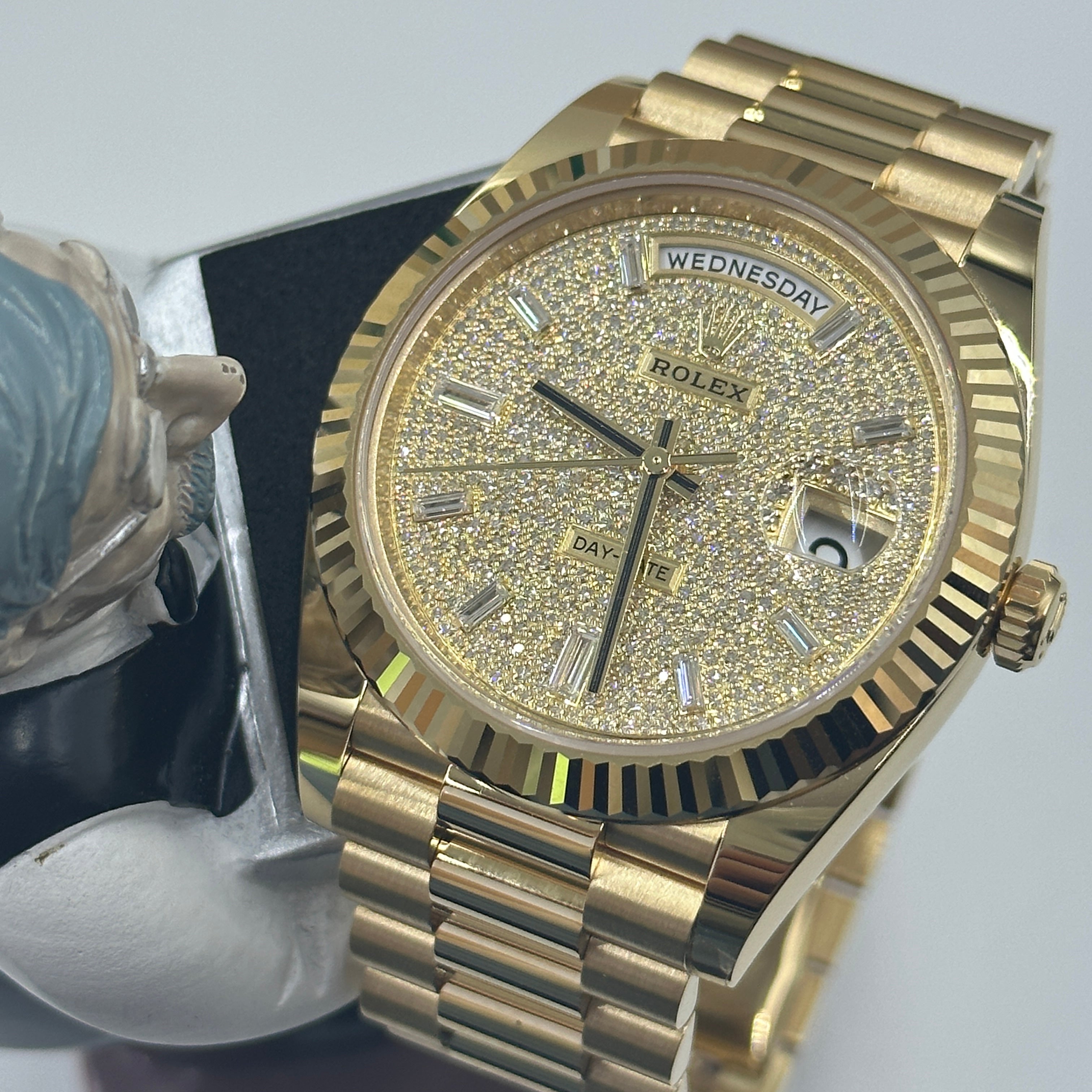 Rolex Day-Date 40 228238A Pave 2025