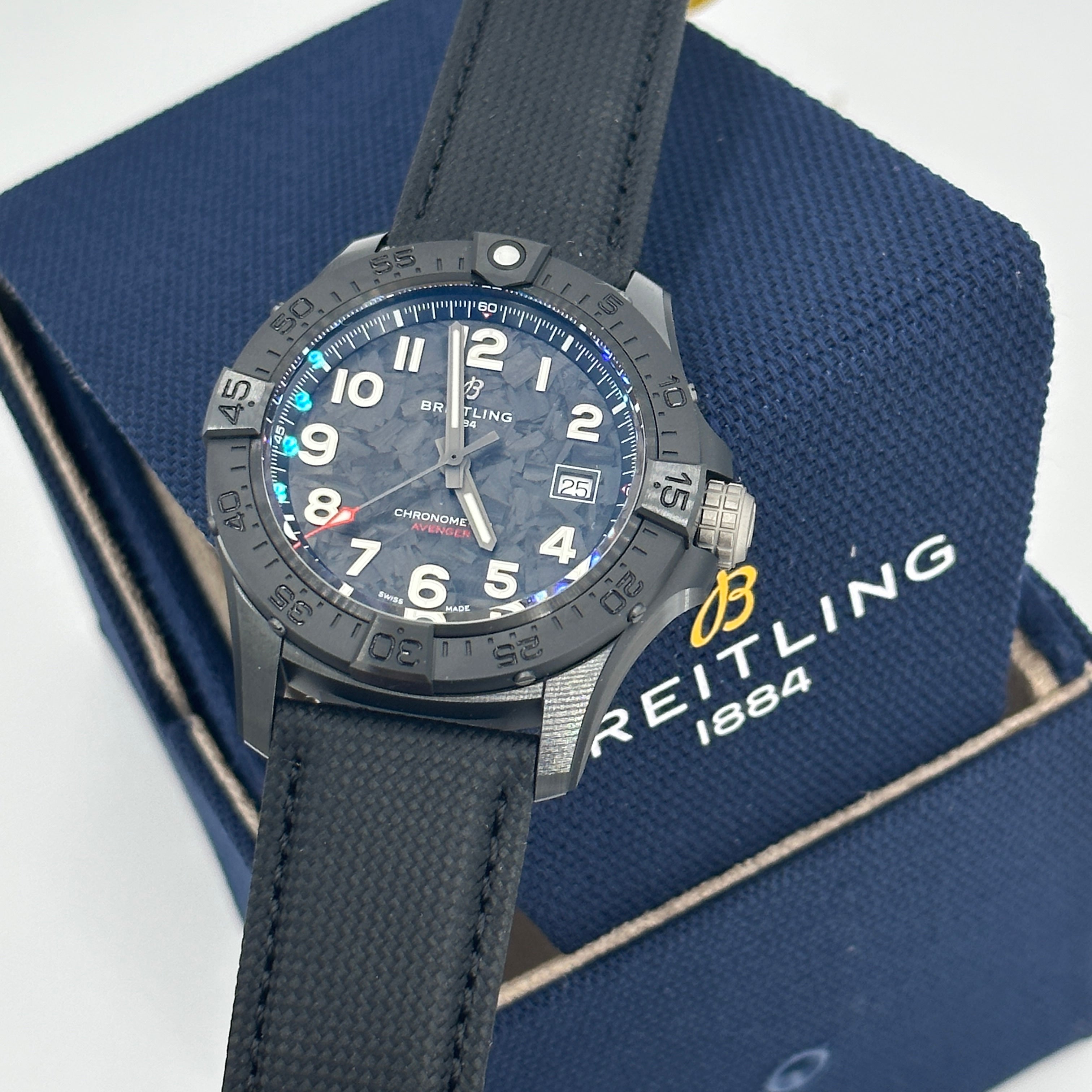 Breitling Avenger 42mm Automatic 42 Night Mission S17328101B1X1 2025