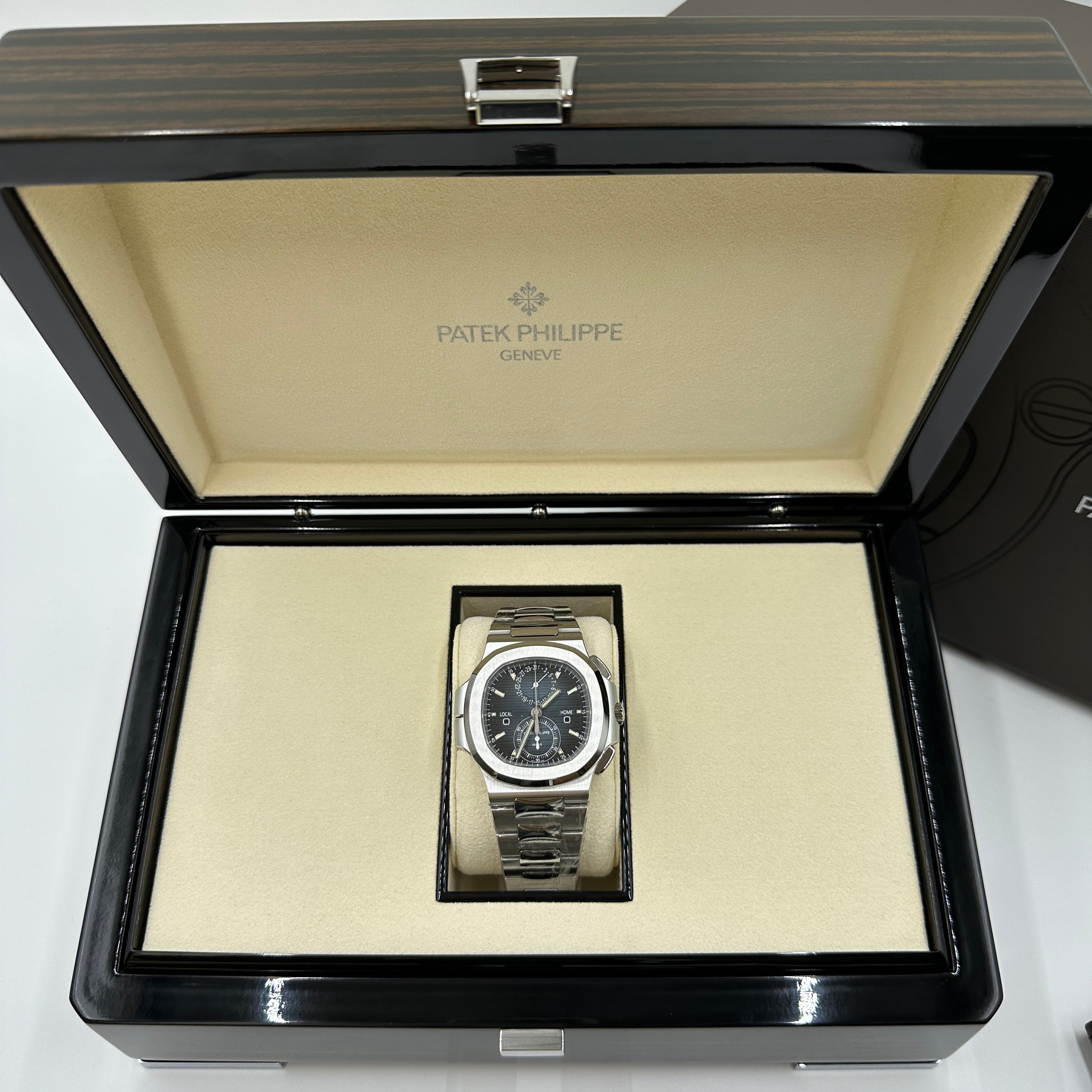 Patek Philippe 5990/1A-011 2023