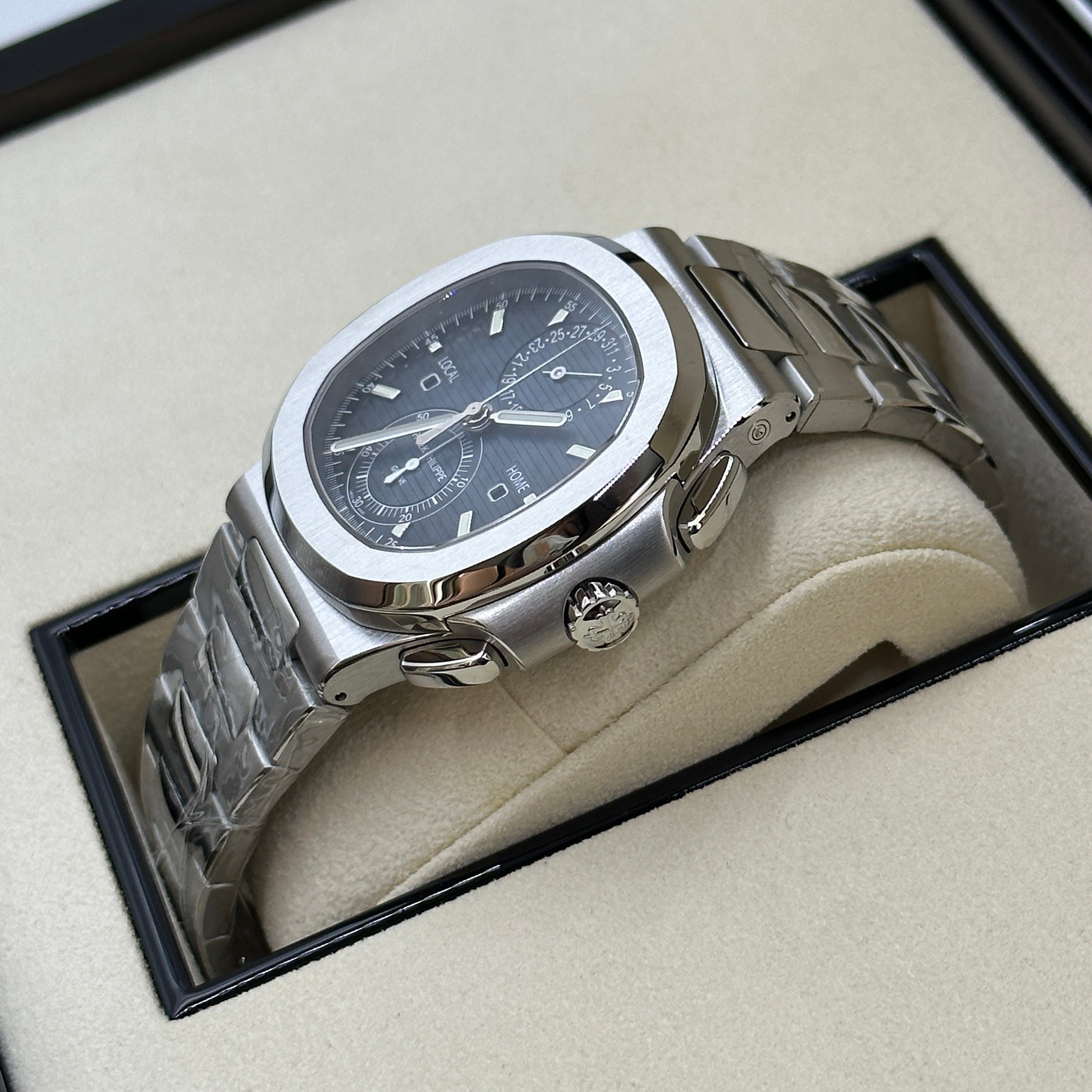 Patek Philippe 5990/1A-011 2023