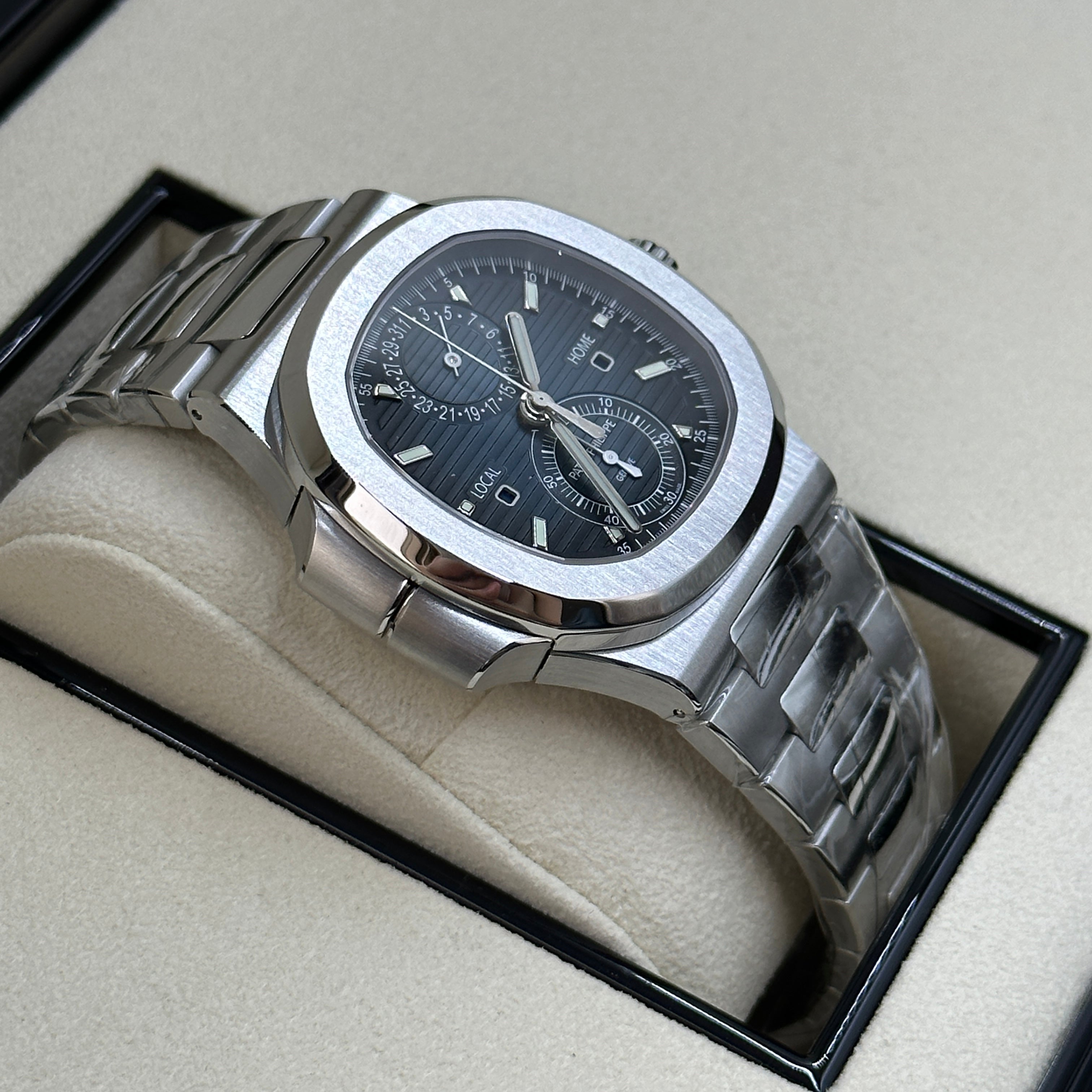 Patek Philippe 5990/1A-011 2023
