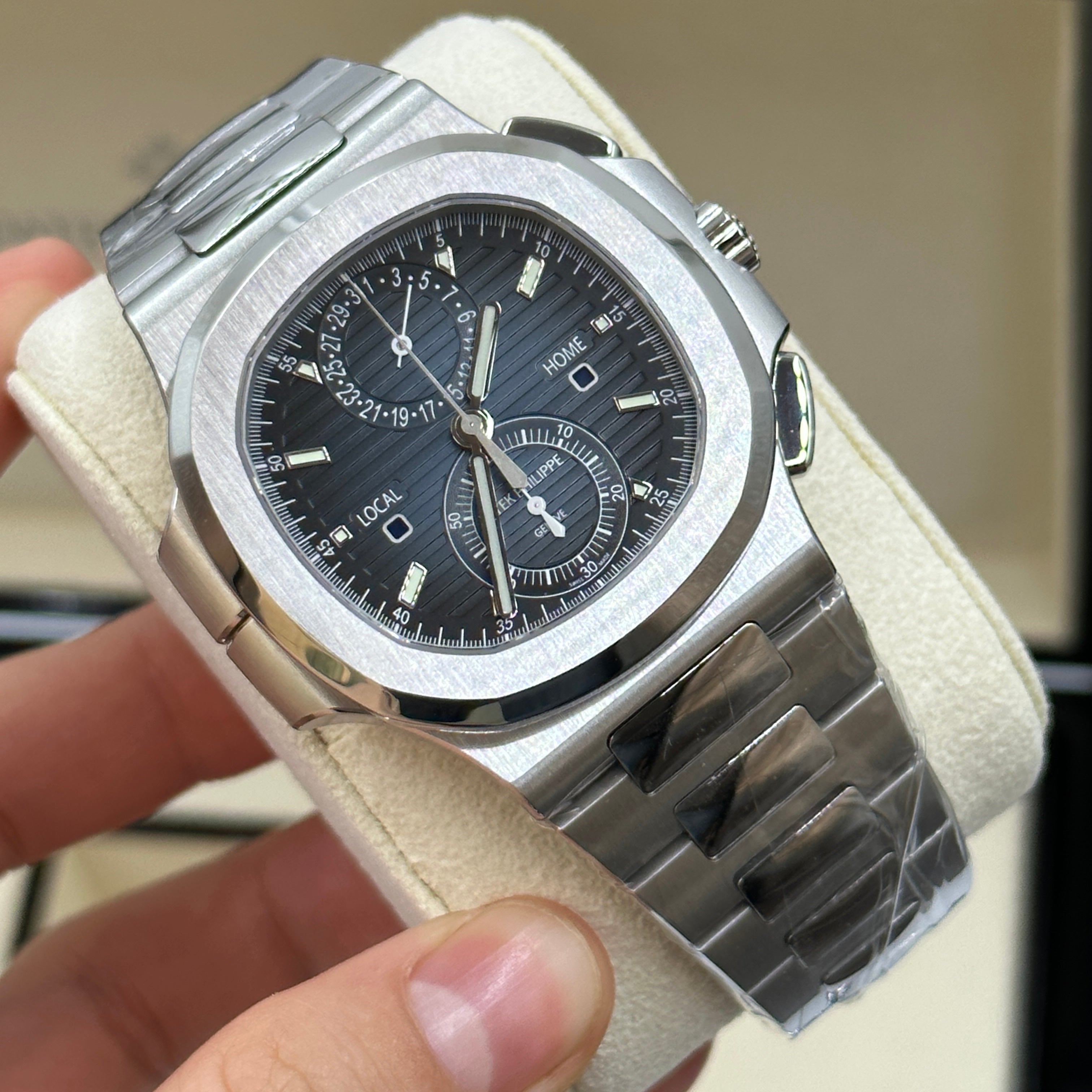 Patek Philippe 5990/1A-011 2023