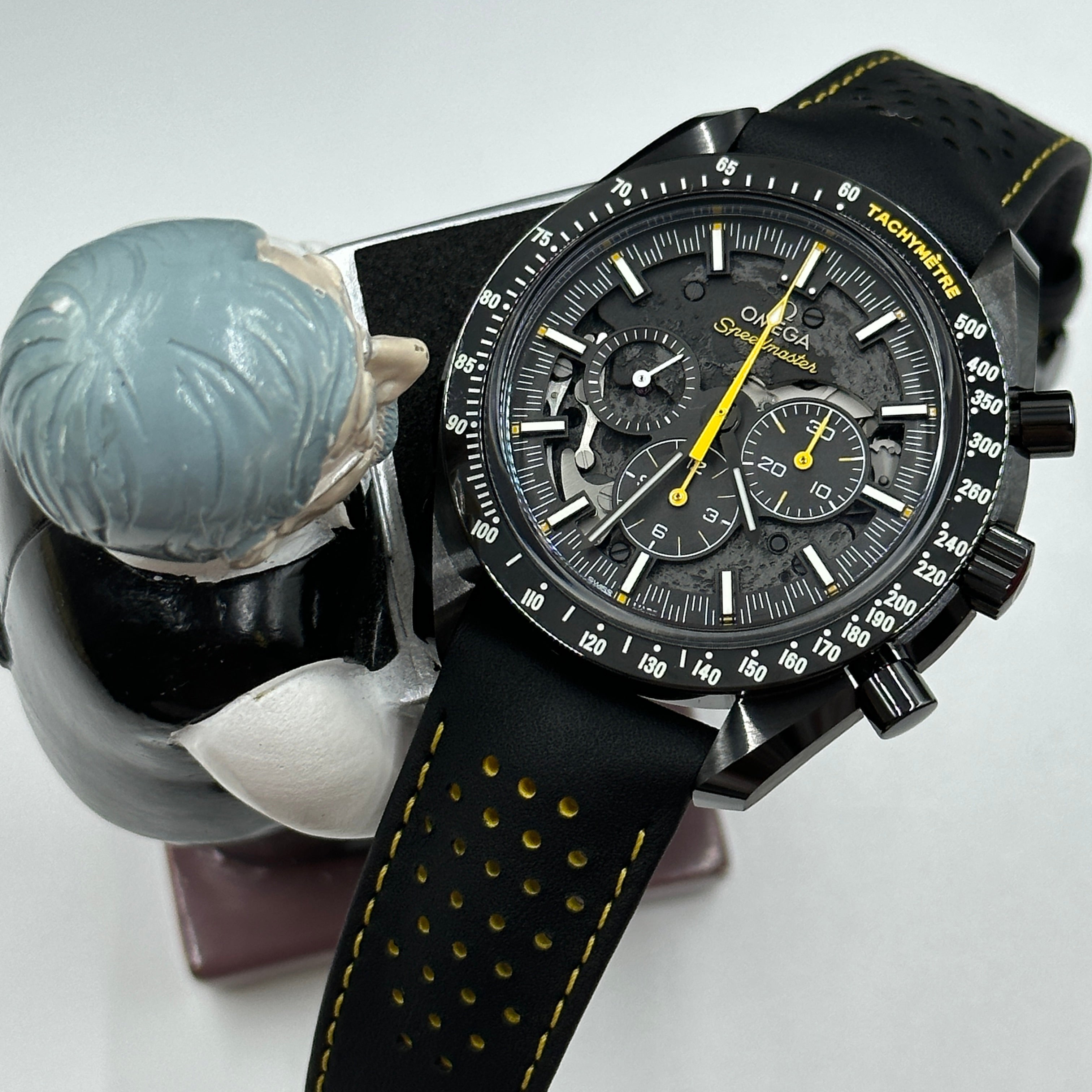 Omega Speedmaster Dark Side of the Moon 311.92.44.30.01.001 2026
