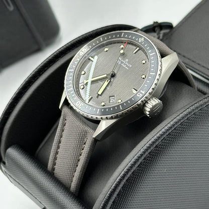 Blancpain Fifty Fathoms Bathyscaphe 43 Mm 5000 1210 G52A 2026