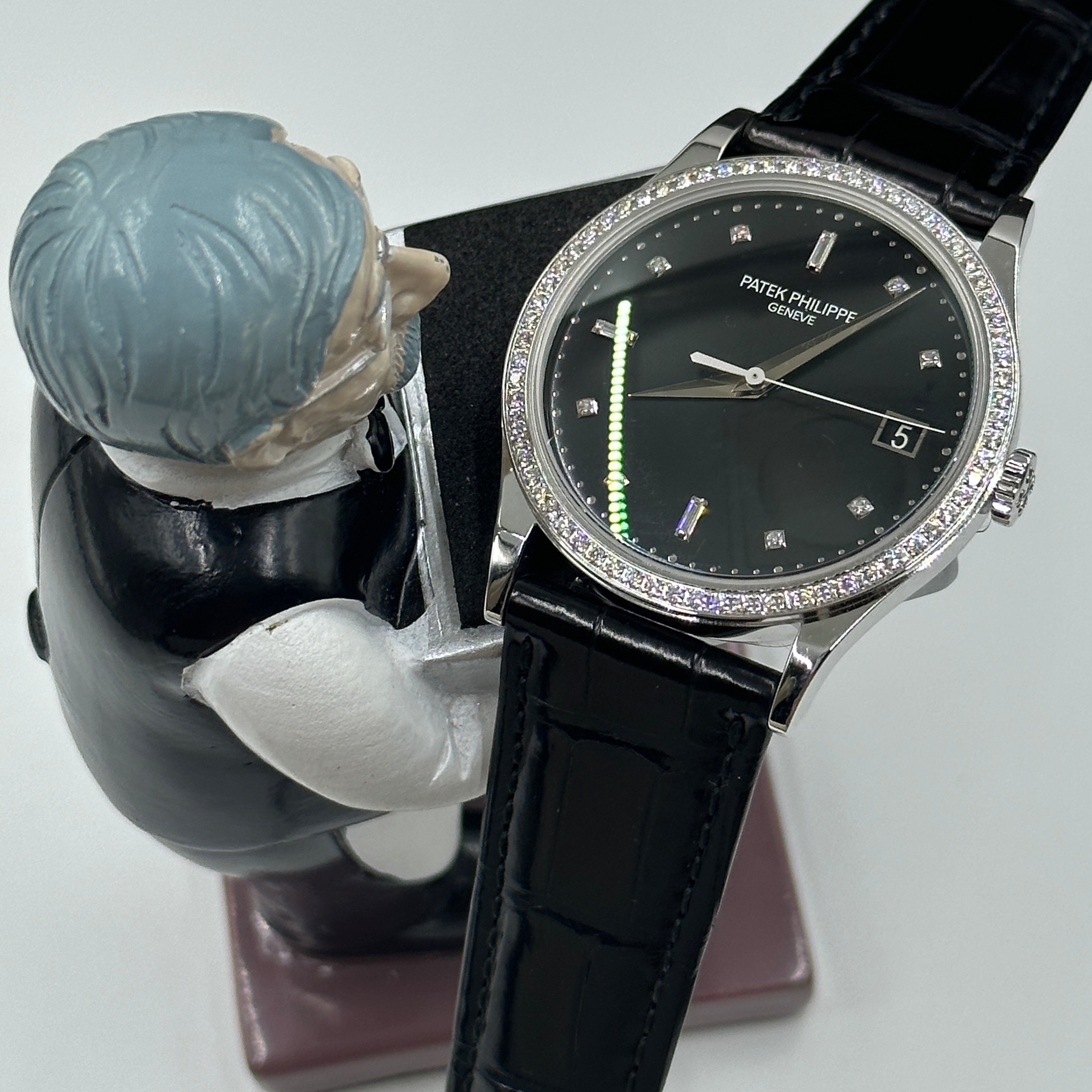 Patek Philippe Calatrava 5297G‑001 Diamantlünette Weißgold 38 mm