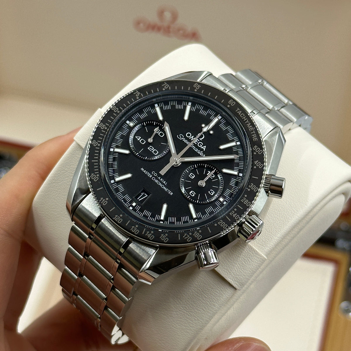 Omega Speedmaster Racing Master 329.30.44.51.01.001 2026