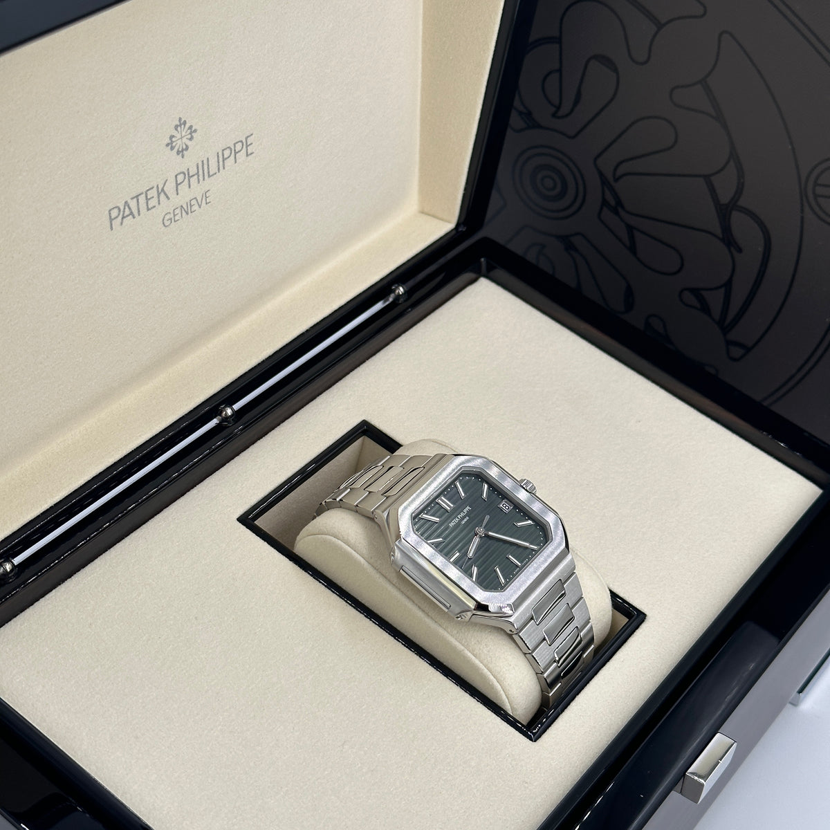 Patek Philippe Cubitus 5821/1A-001 2026