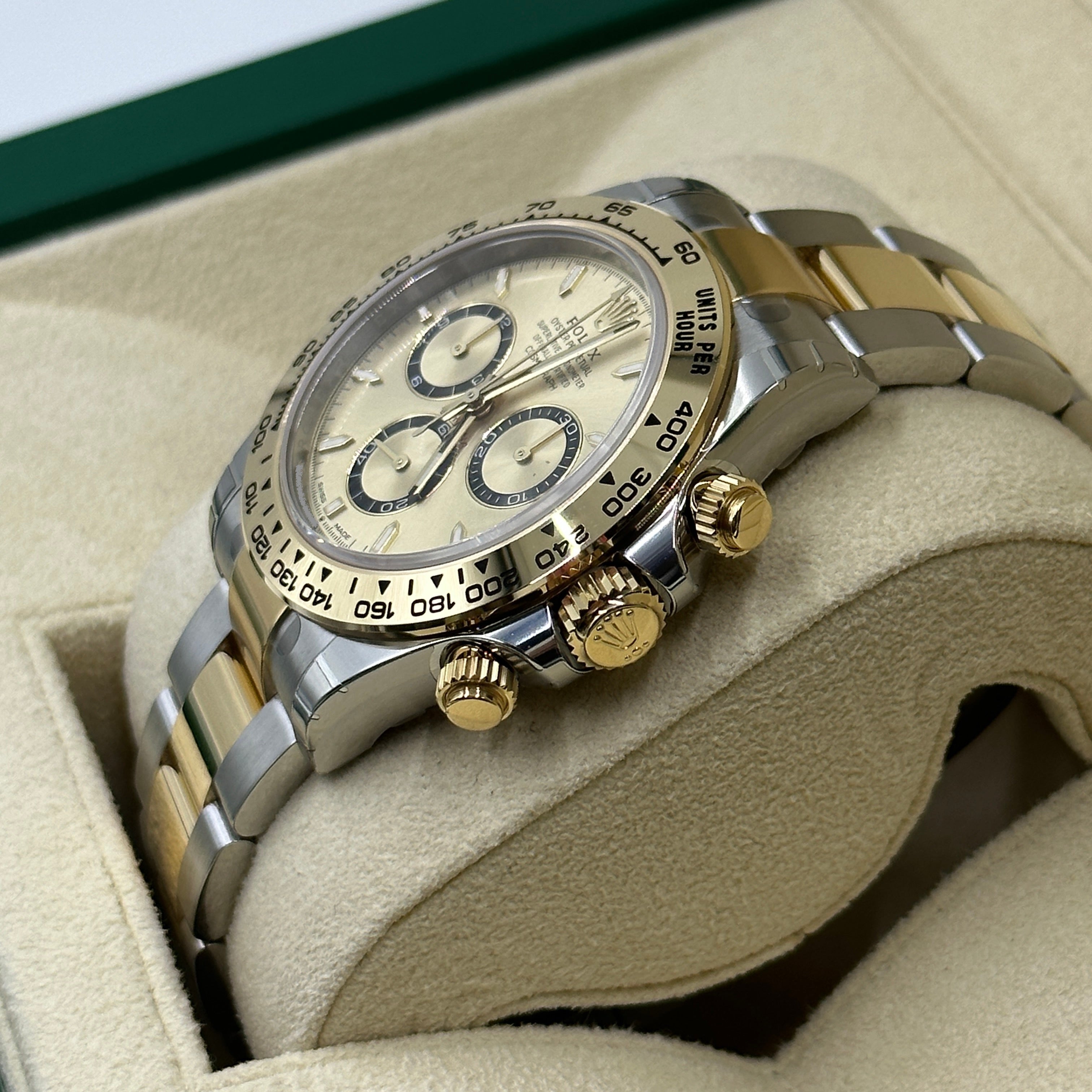 Rolex Cosmograph Daytona 126503 Champagne