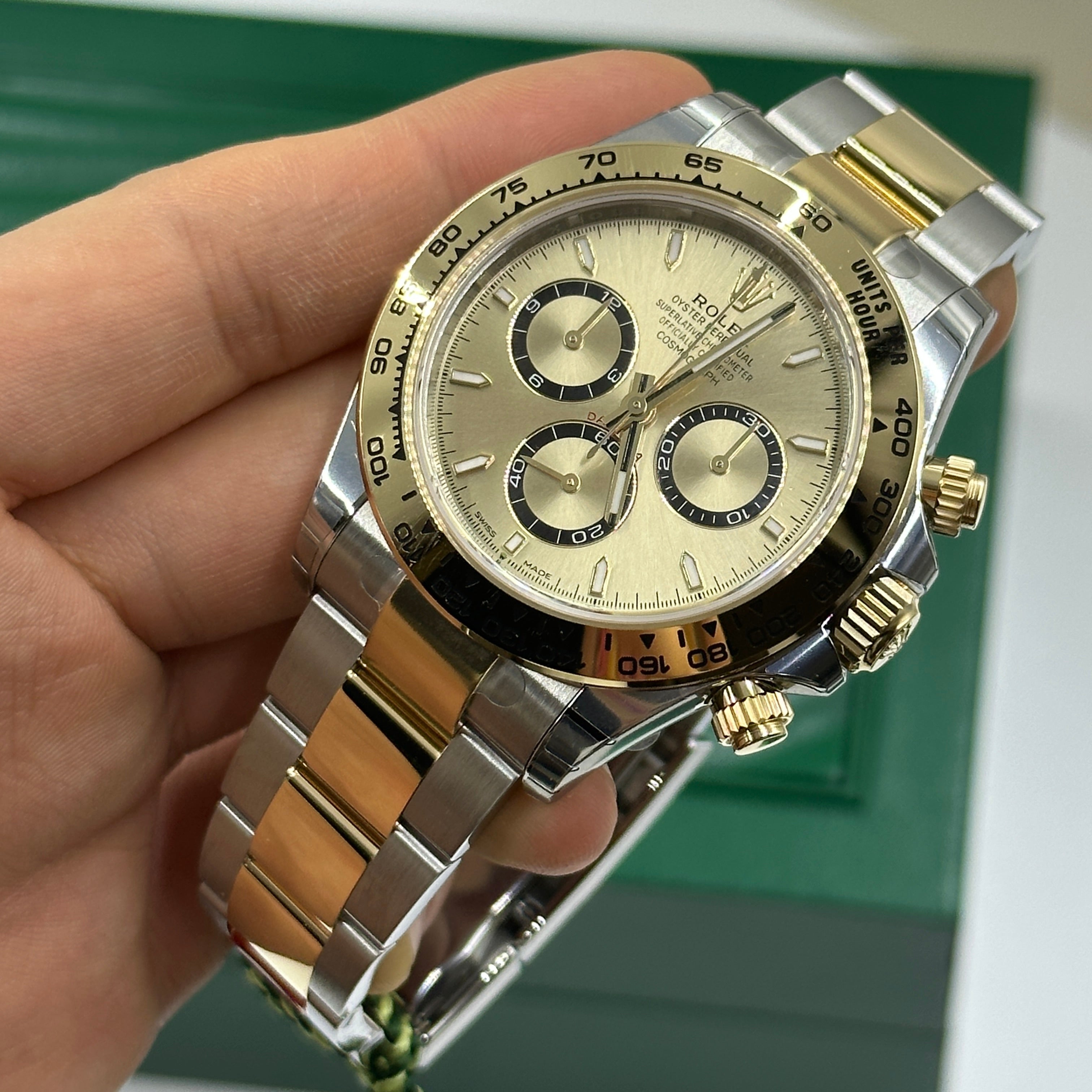 Rolex Cosmograph Daytona 126503 Champagne
