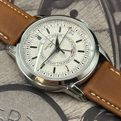 Patek Philippe Calatrava Wochenkalender 5212A‑001 Stahl 40 mm