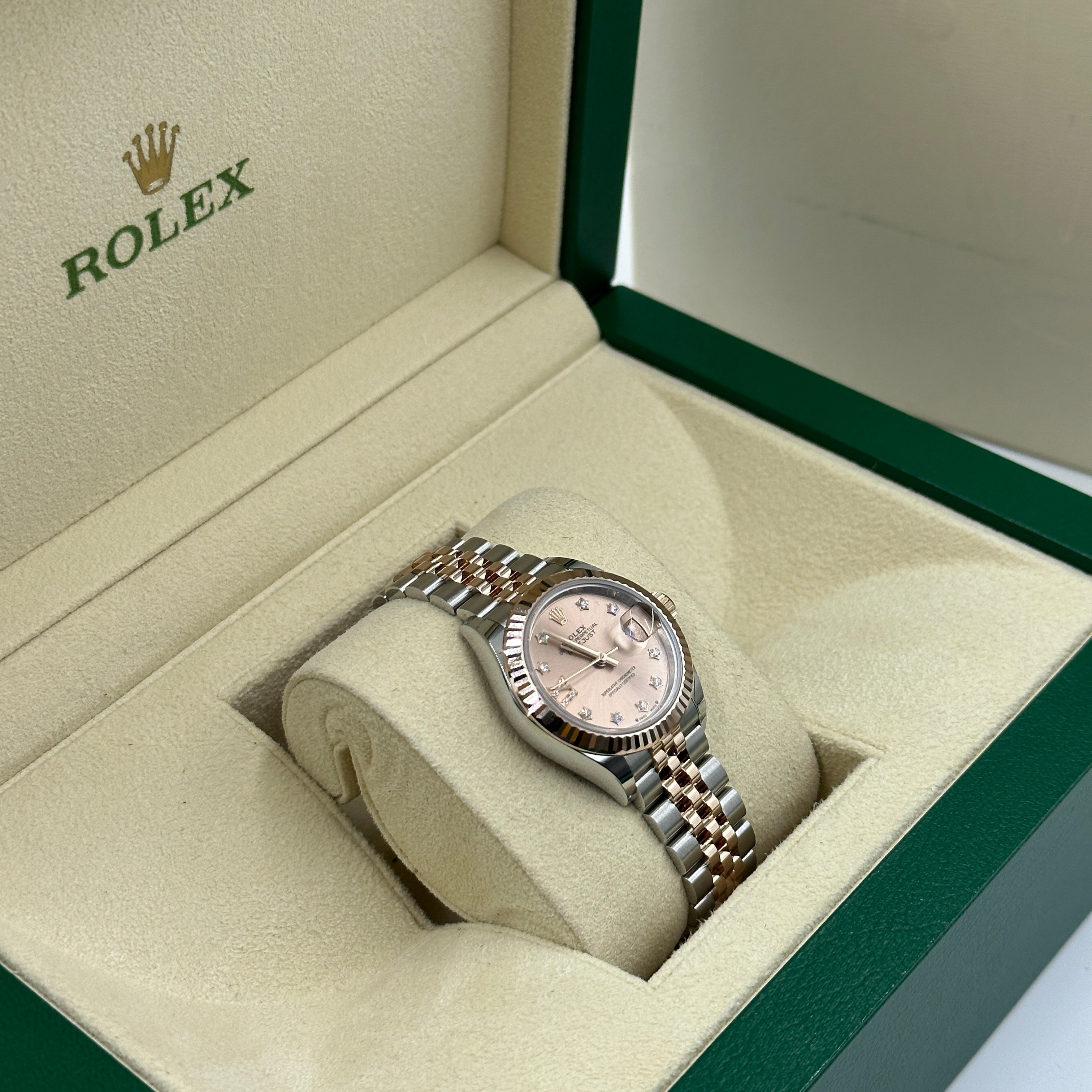 ROLEX  Lady-Datejust 28MM 279171G ROSE STAR  JUB