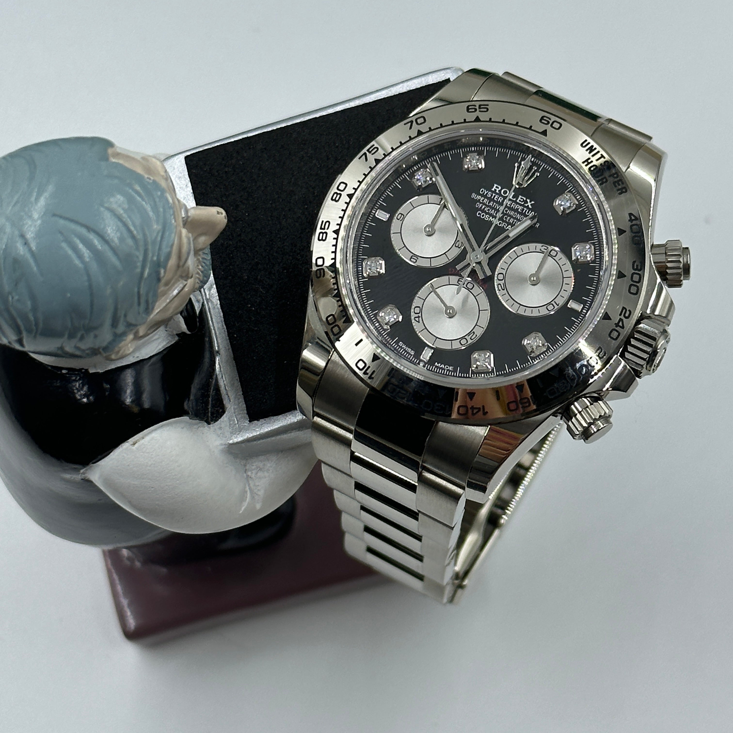 Rolex Cosmograph Daytona 126509 Helles Schwarz und Stahl mit Diamanten besetzt
