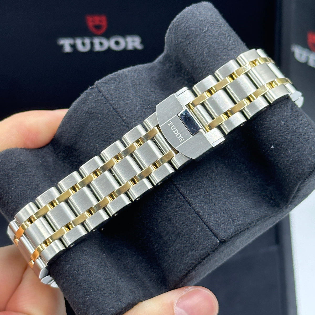Tudor Royal M28503-0002 2026