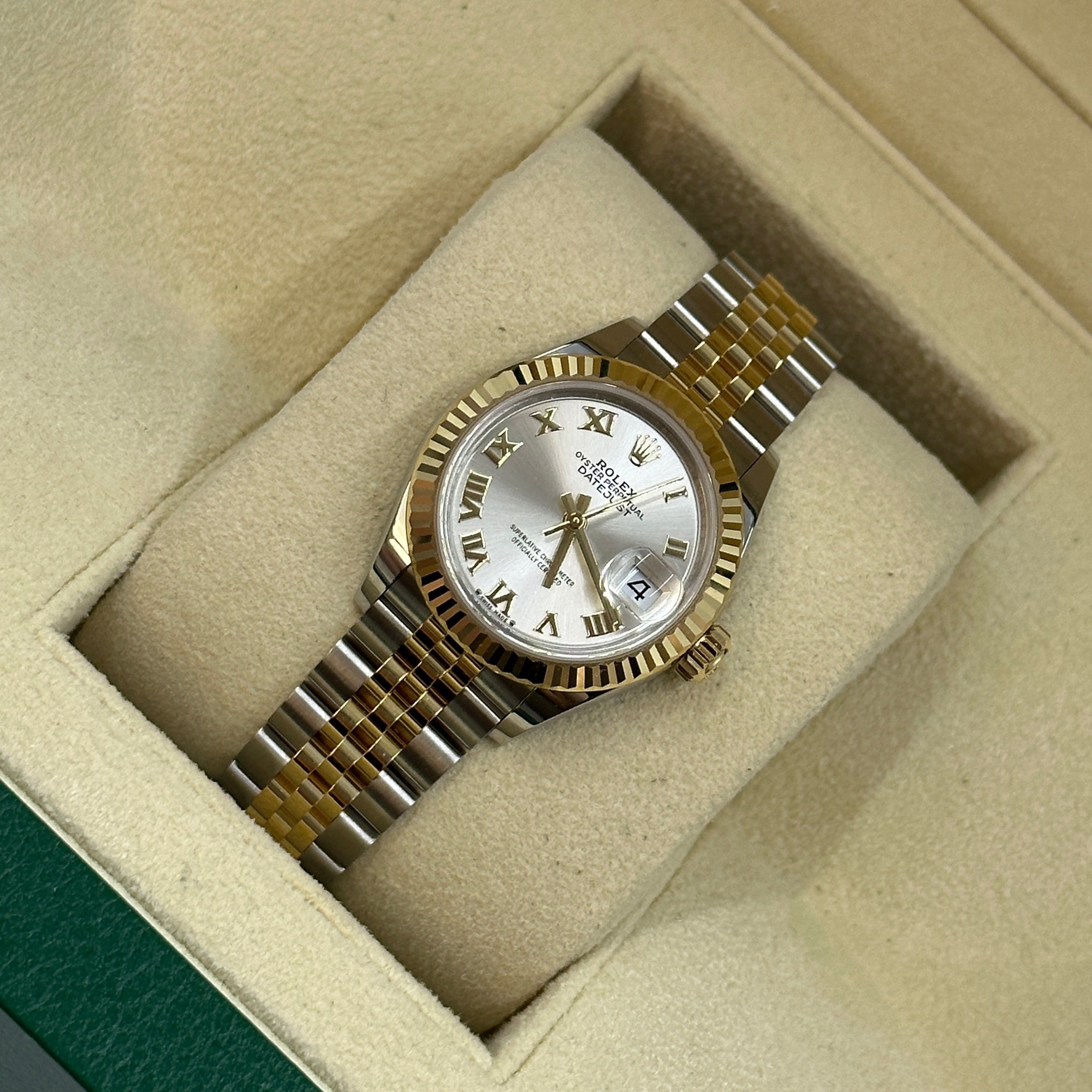 Rolex Lady-Datejust 279173 SILVER ROMAN JUBILEE 2026