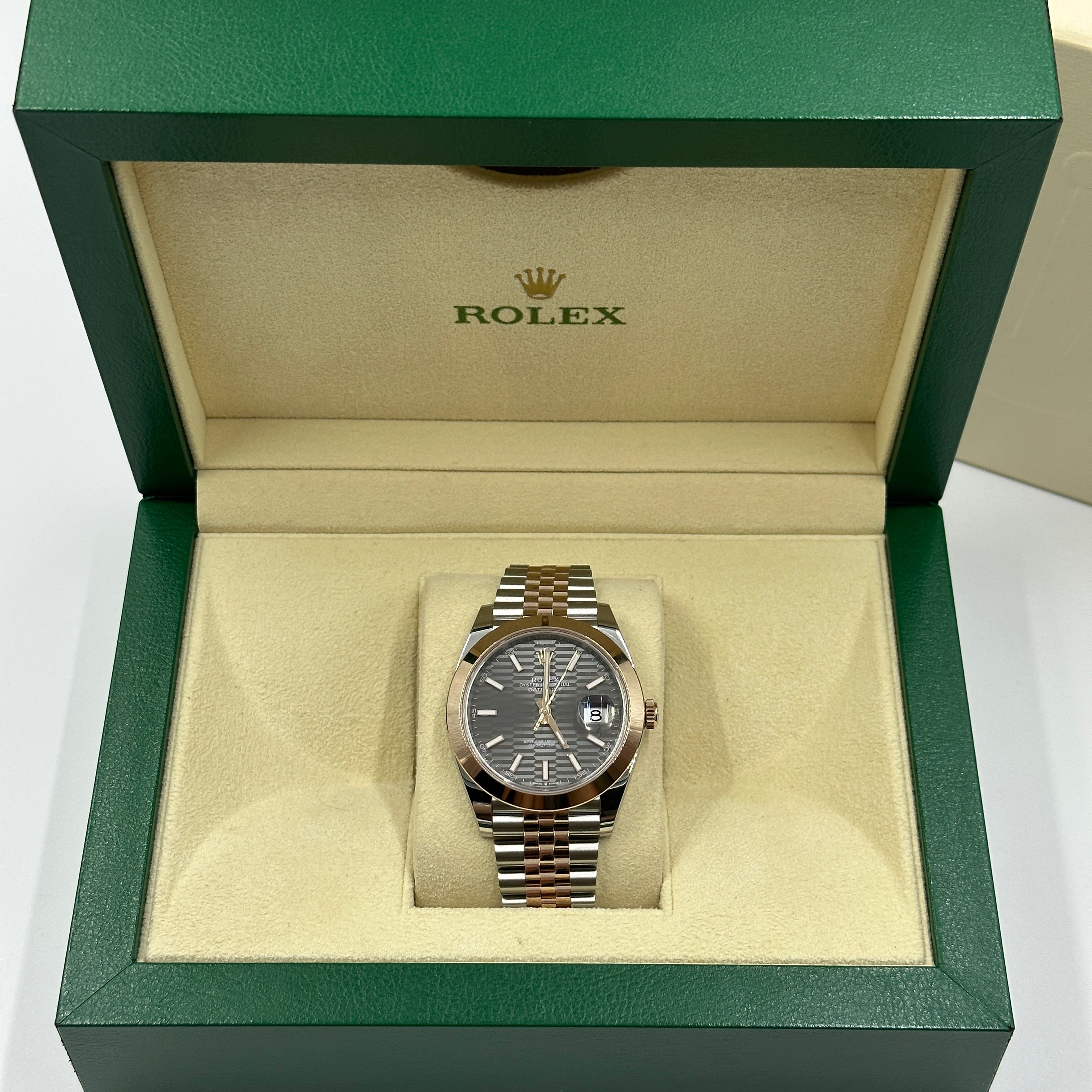 Rolex Datejust 41 126301 Grau geriffeltes Jubiläum 2024