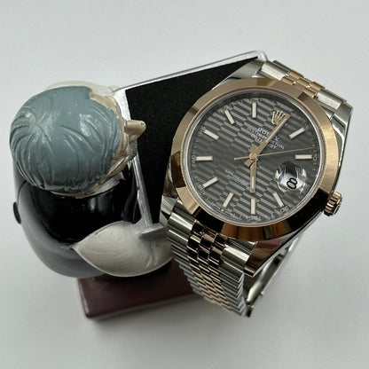 Rolex Datejust 41 126301 Grau geriffeltes Jubiläum 2024