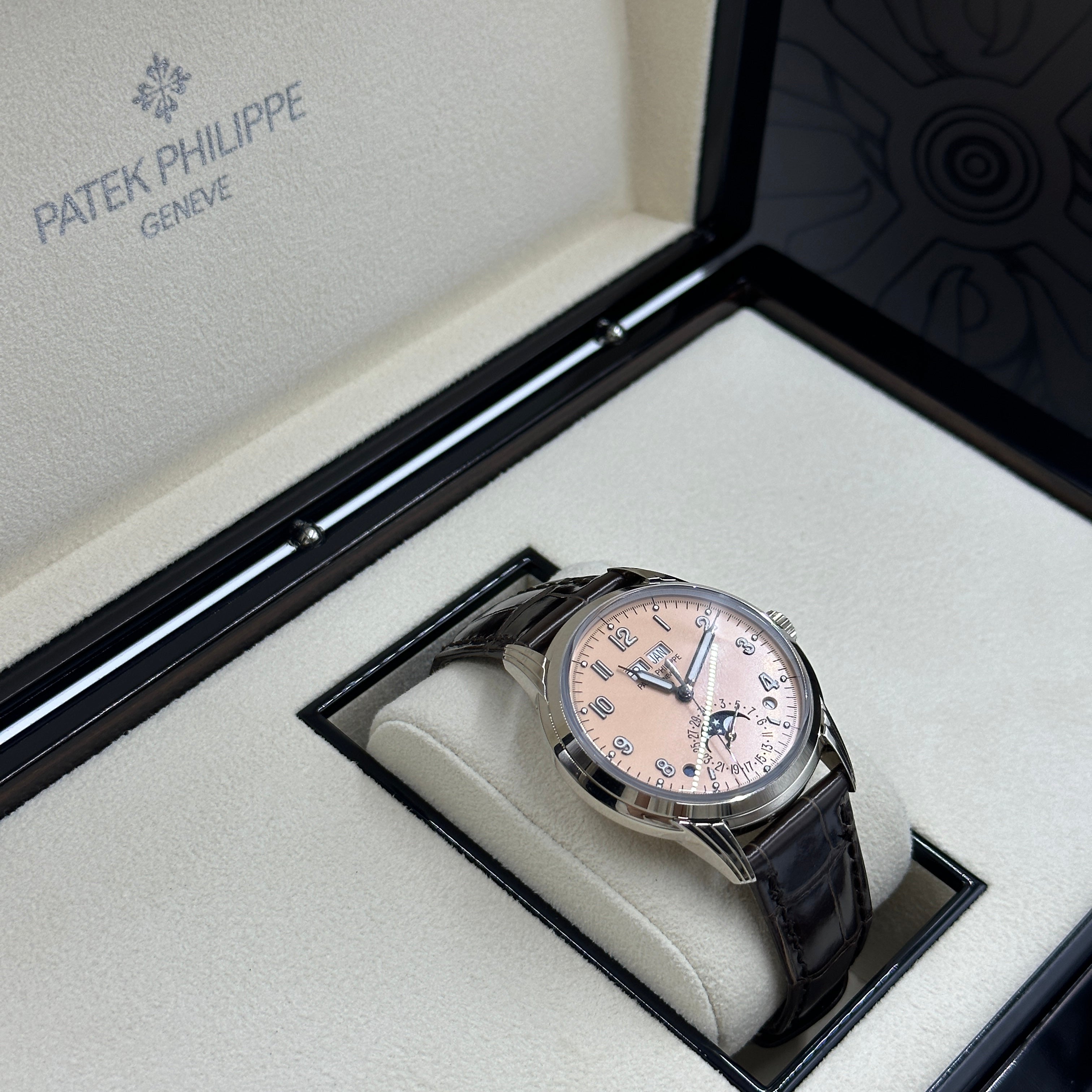 Patek Philippe Grand Complications 5320G-011