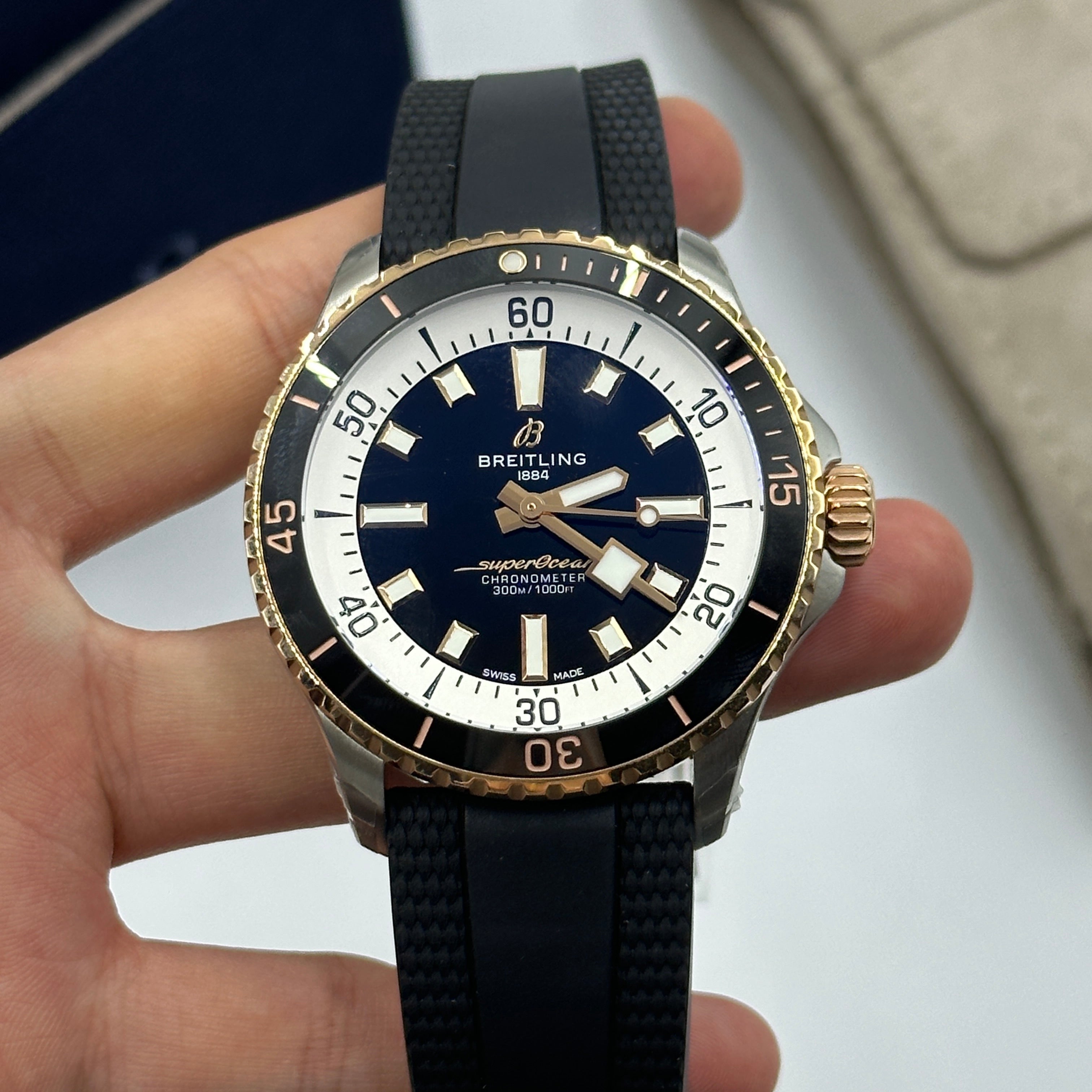 Breitling Superocean Automatic 42  U17375211B1S1