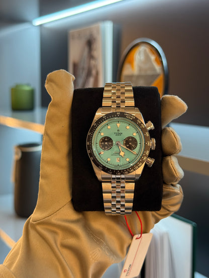 TUDOR Black Bay m79360n-0024