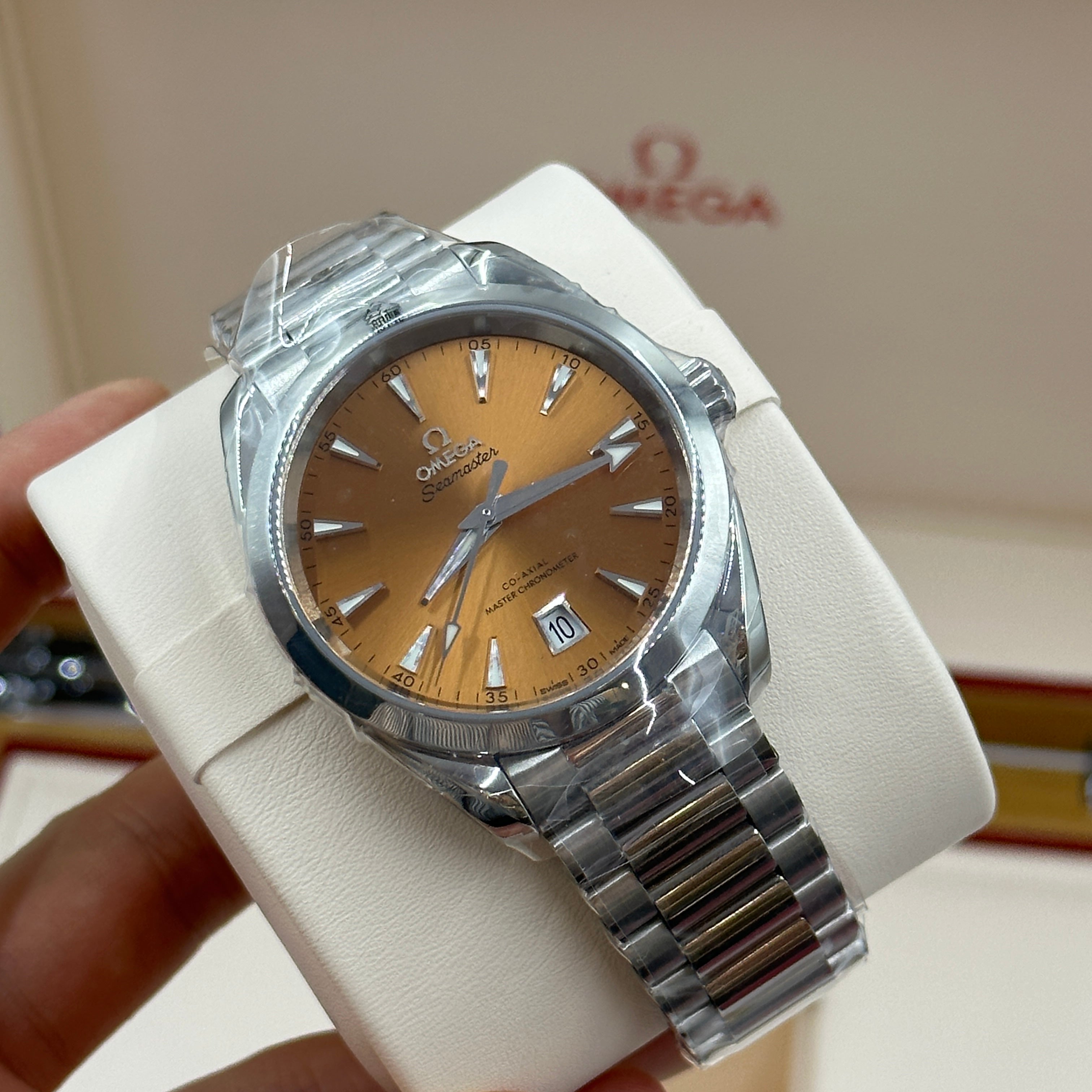 Omega Seamaster Aqua Terra 150M 220.10.38.20.12.001 2026