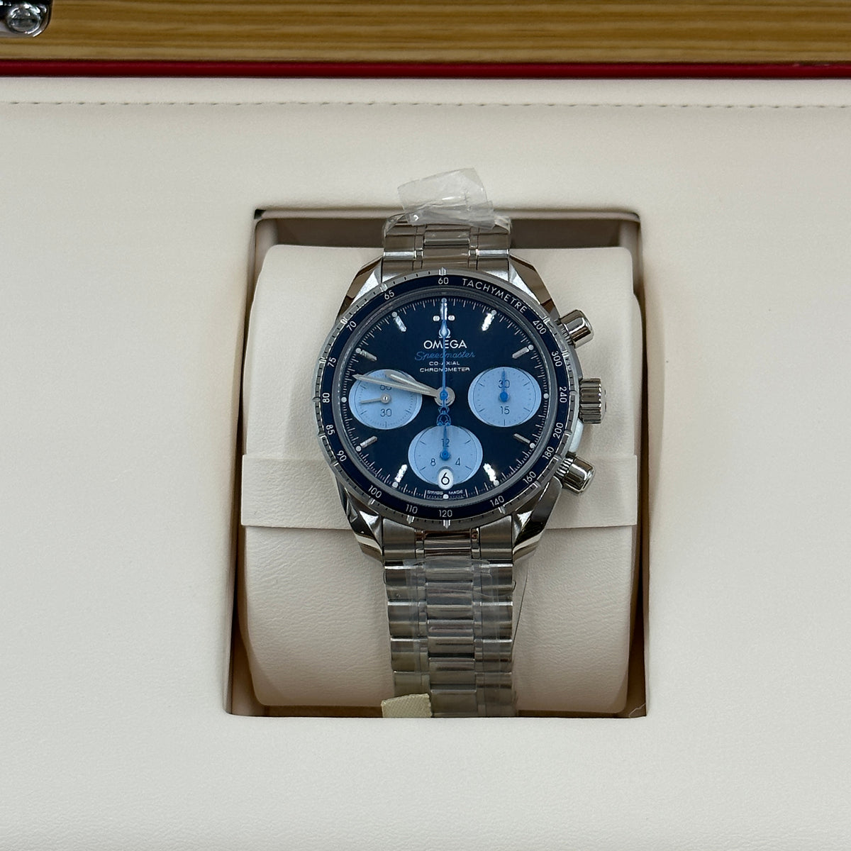 Speedmaster 38 Orbis Edition - 324.30.38.50.03.002