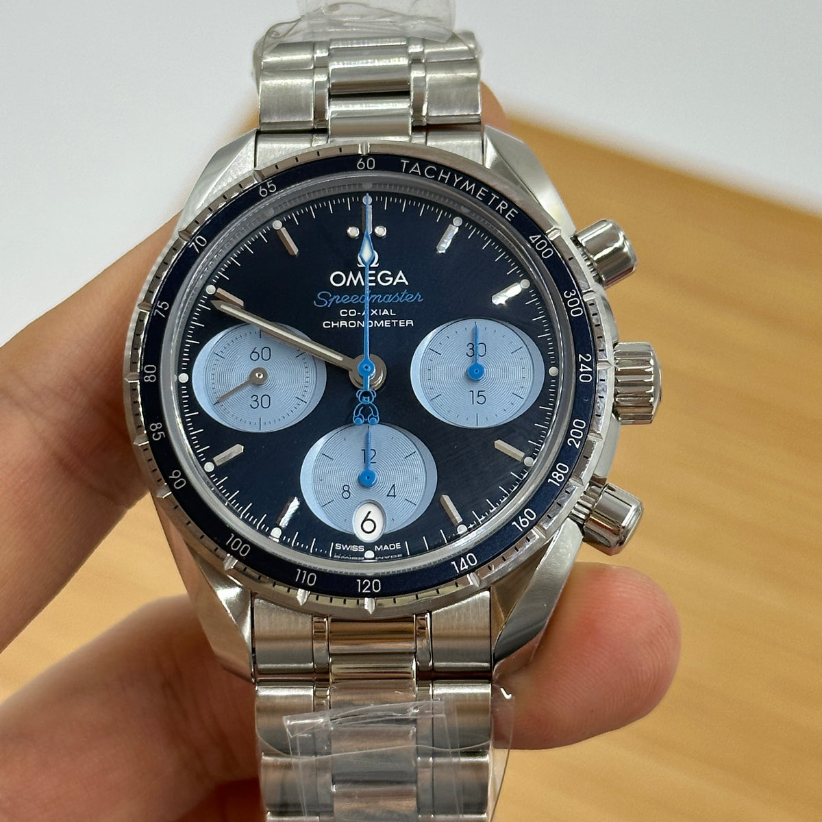 Speedmaster 38 Orbis Edition - 324.30.38.50.03.002