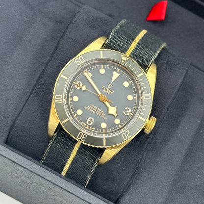 Tudor Black Bay Bronze M79250BA-0002 TELA