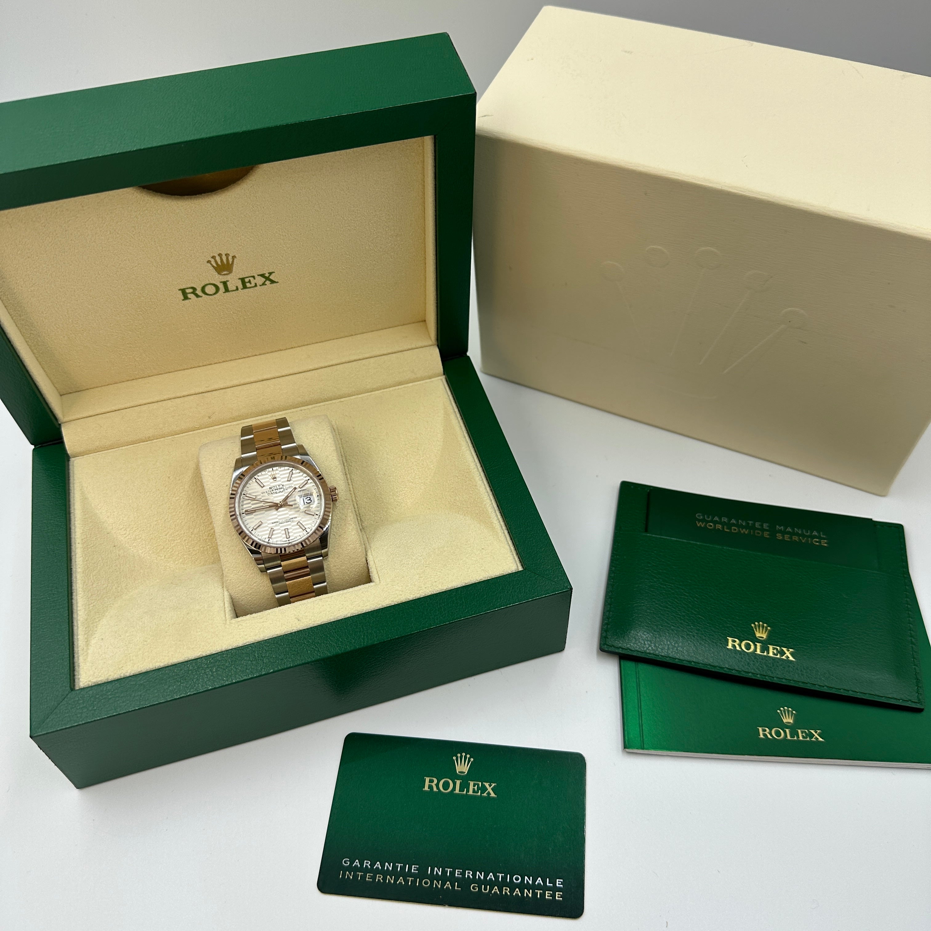 Rolex Datejust 36 126231 Silber Index geriffelte Oyster 2024