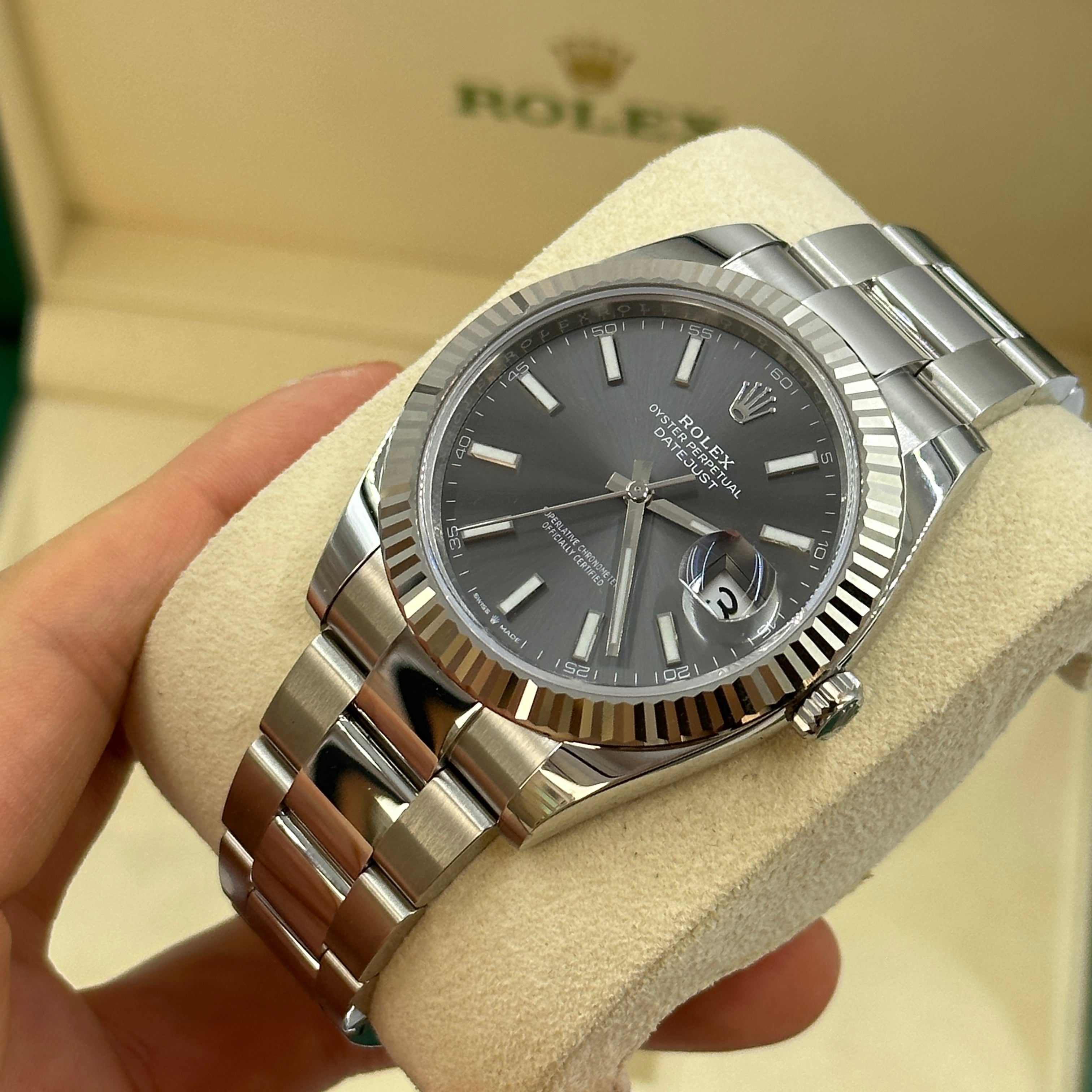 Rolex Datejust 41 126334 Grau Index Oyster 2025