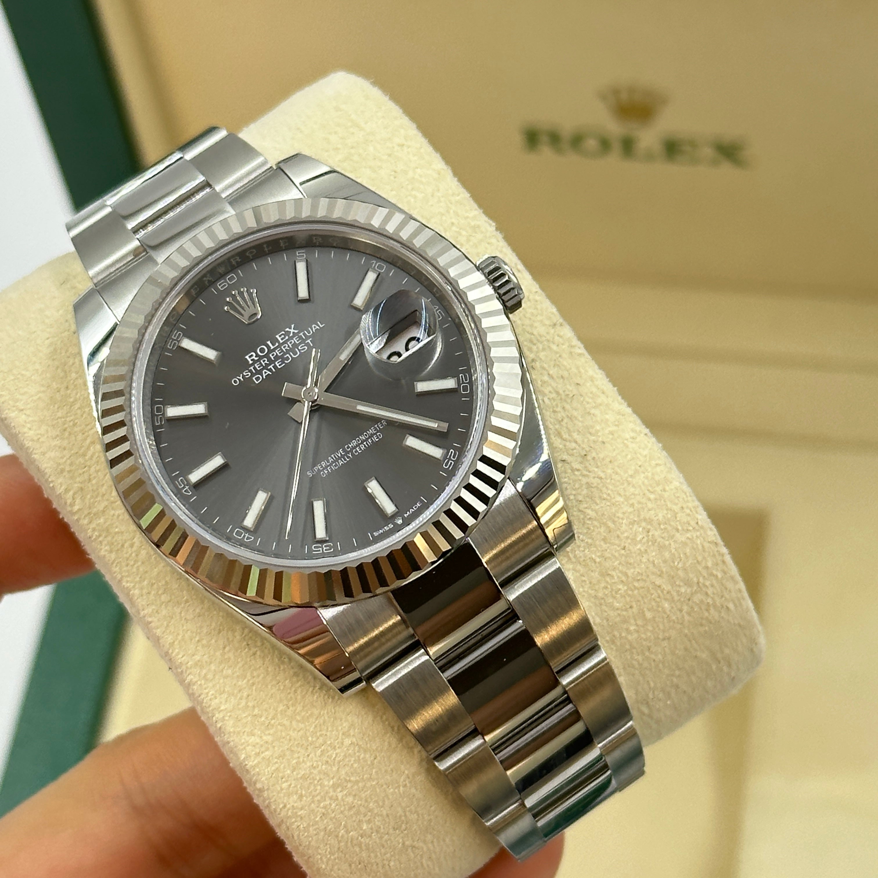Rolex Datejust 41 126334 Grau Index Oyster 2025