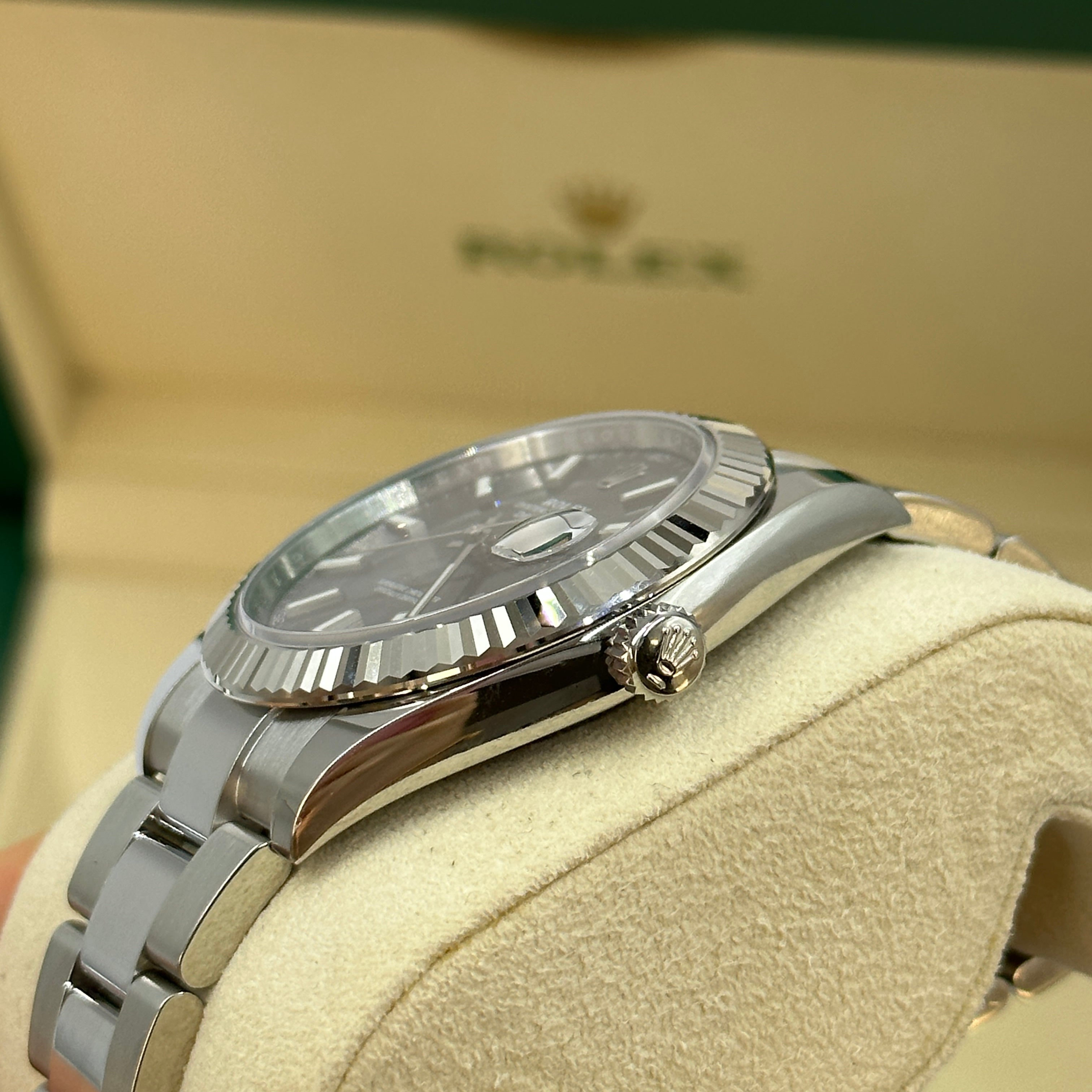 Rolex Datejust 41 126334 Grau Index Oyster 2025