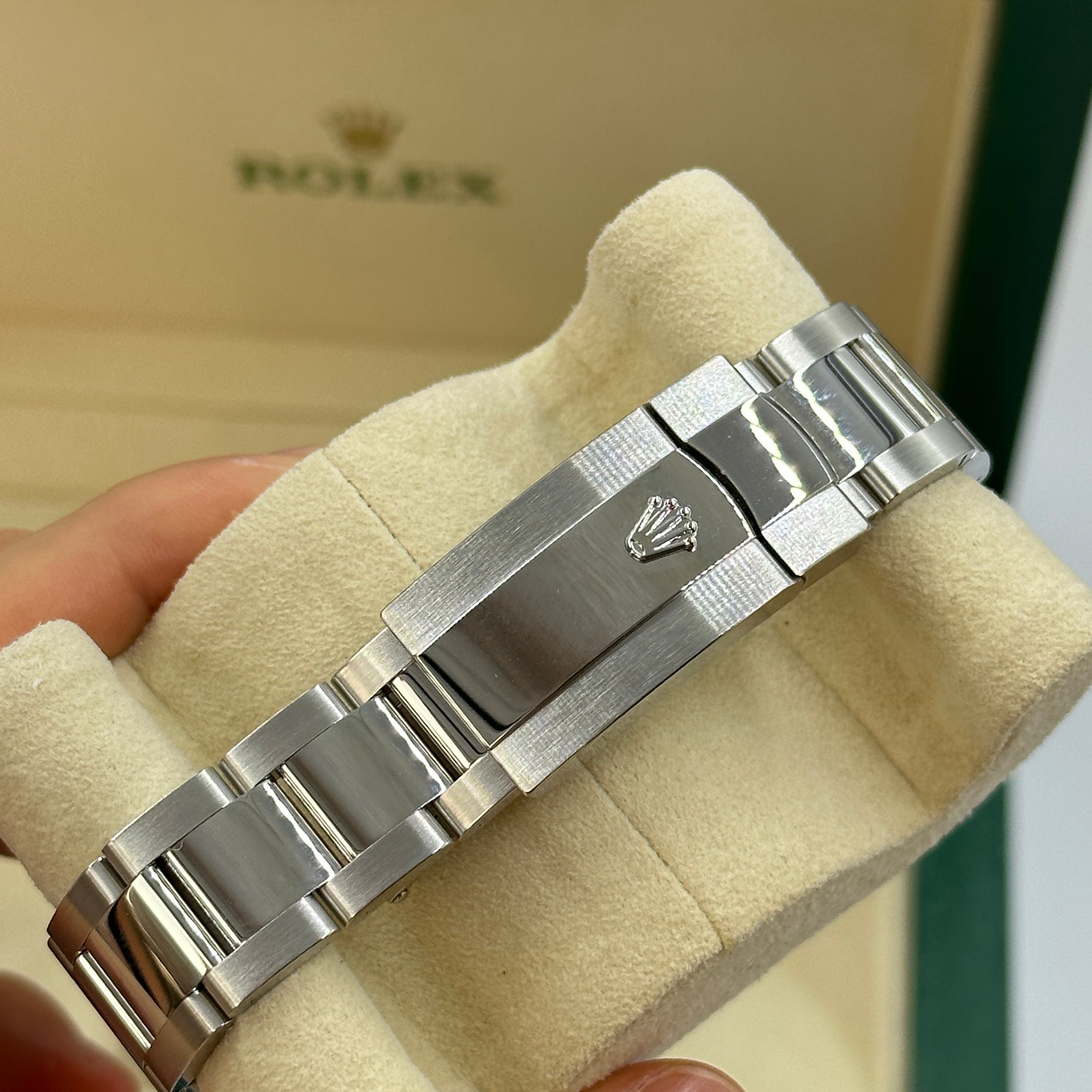Rolex Datejust 41 126334 Grau Index Oyster 2025