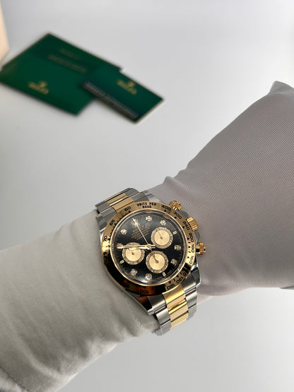 Rolex Cosmograph Daytona 126503 Leuchtend schwarz und golden mit Diamanten besetzt